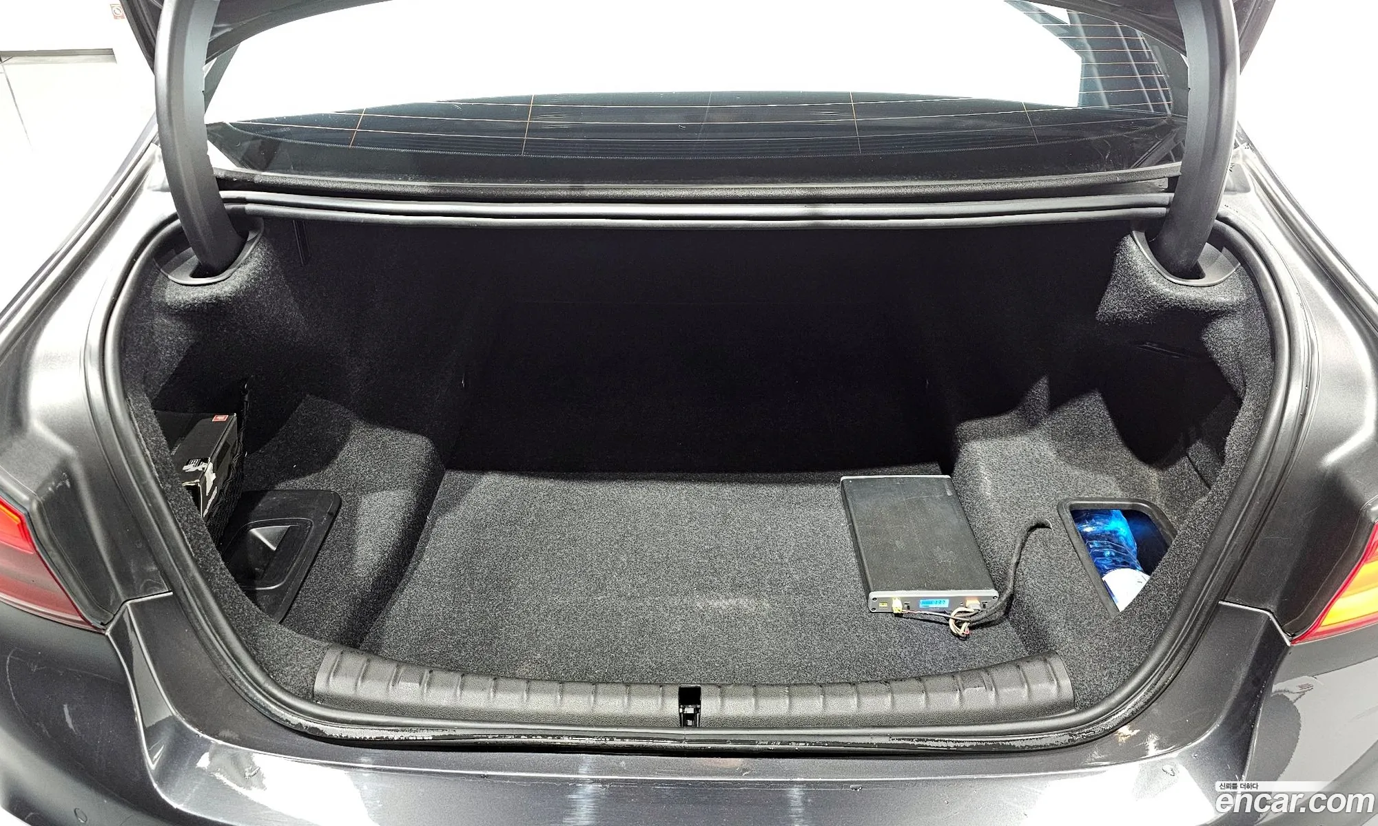 BMW 5 Series 2017 WBAJD3106JG969929 — 19
