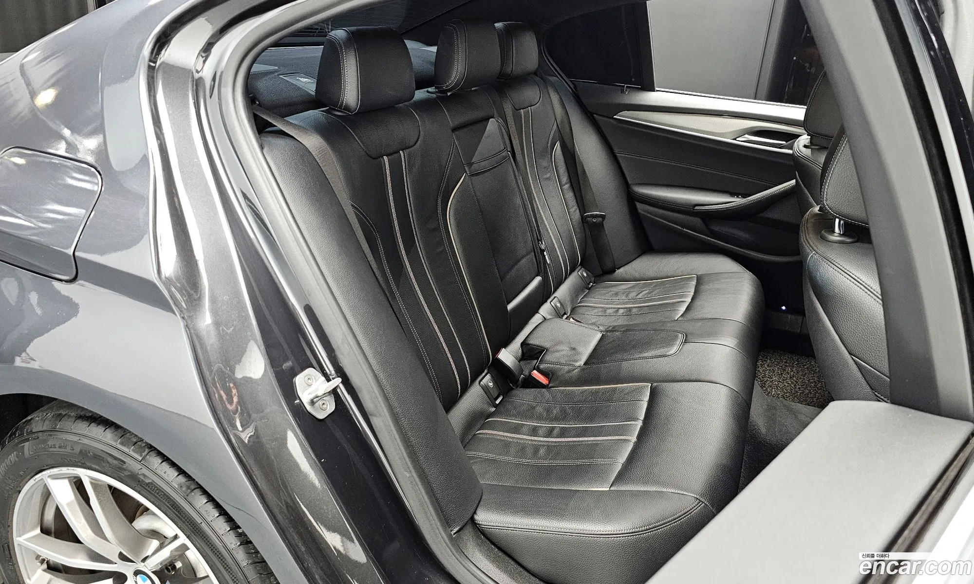 BMW 5 Series 2017 WBAJD3106JG969929 — 18