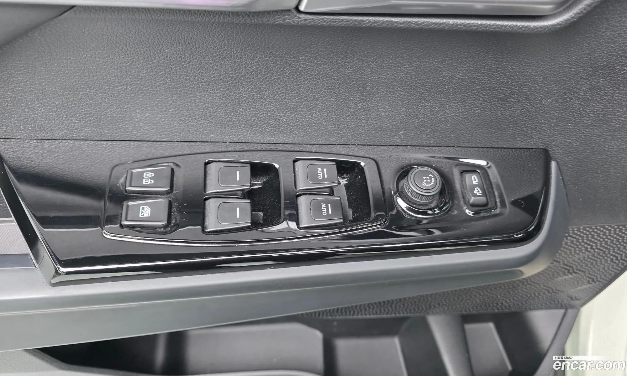 KG Mobility (SsangYong) Torres 2023 — 5