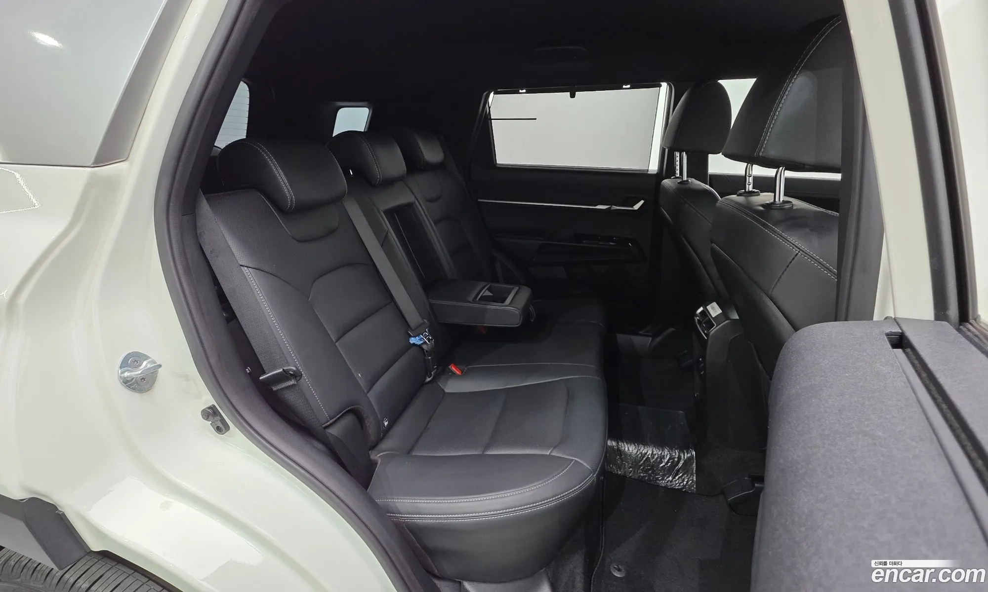 KG Mobility (SsangYong) Torres 2023 — 9