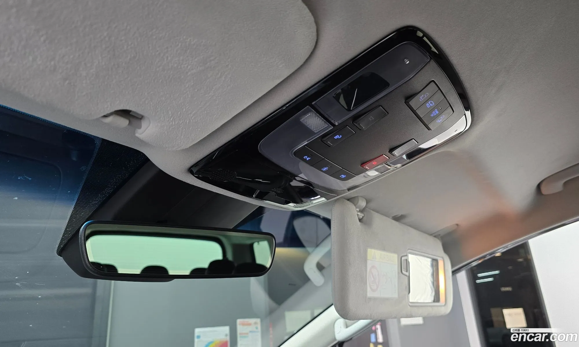 Hyundai Staria 2022 — 15