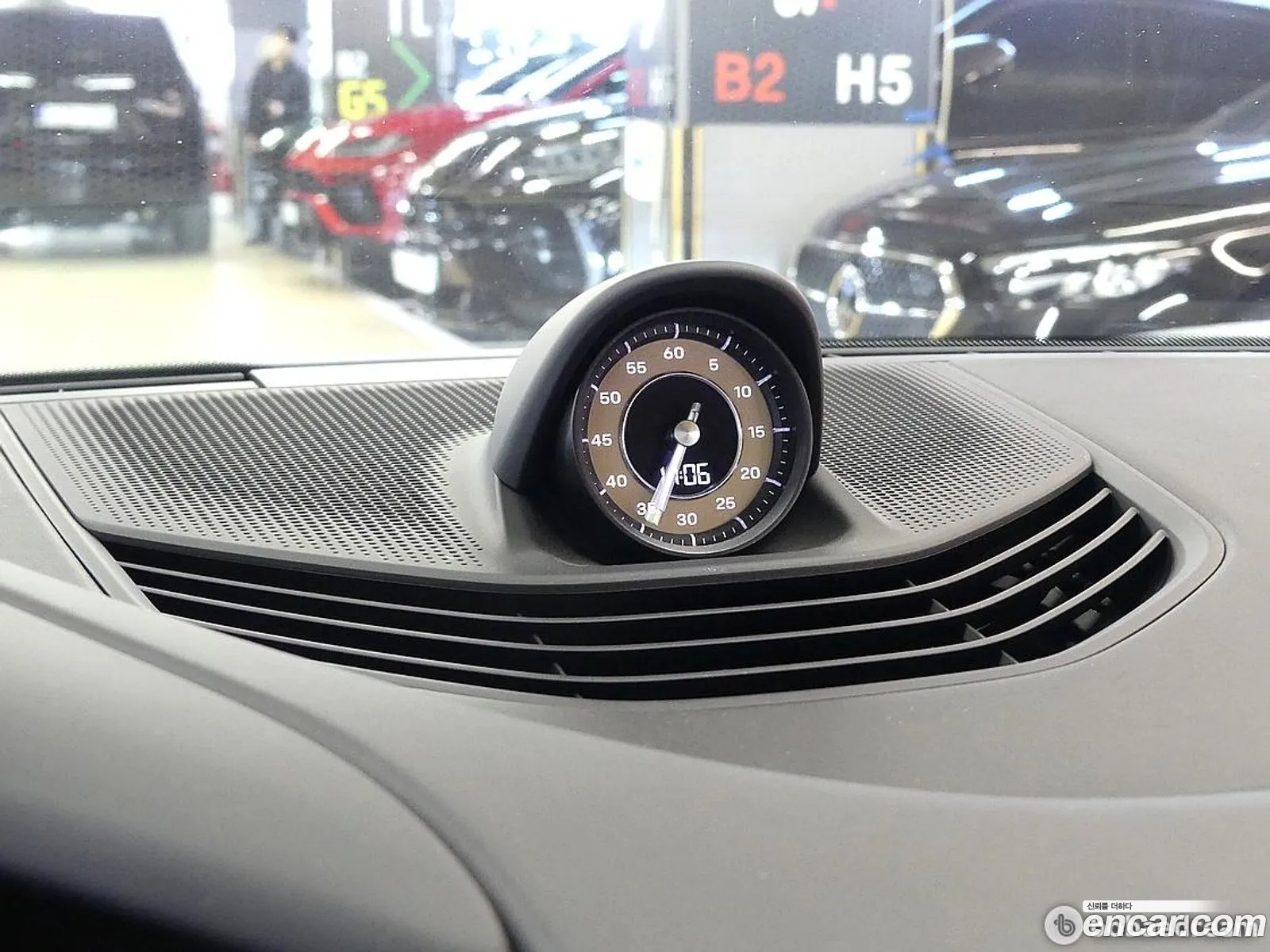 Porsche Taycan 2021 — 16