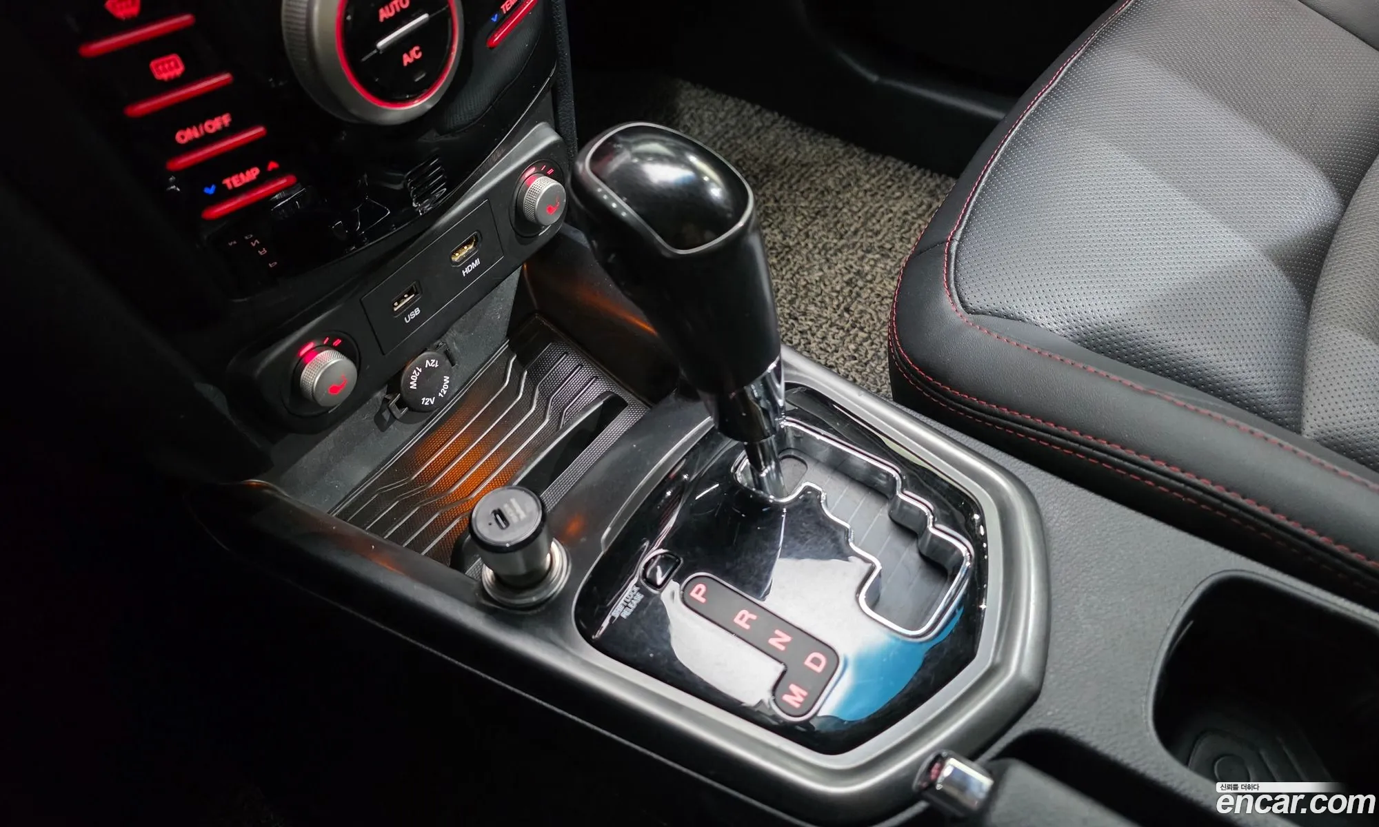 KG Mobility (SsangYong) Tivoli Air 2017 — 6