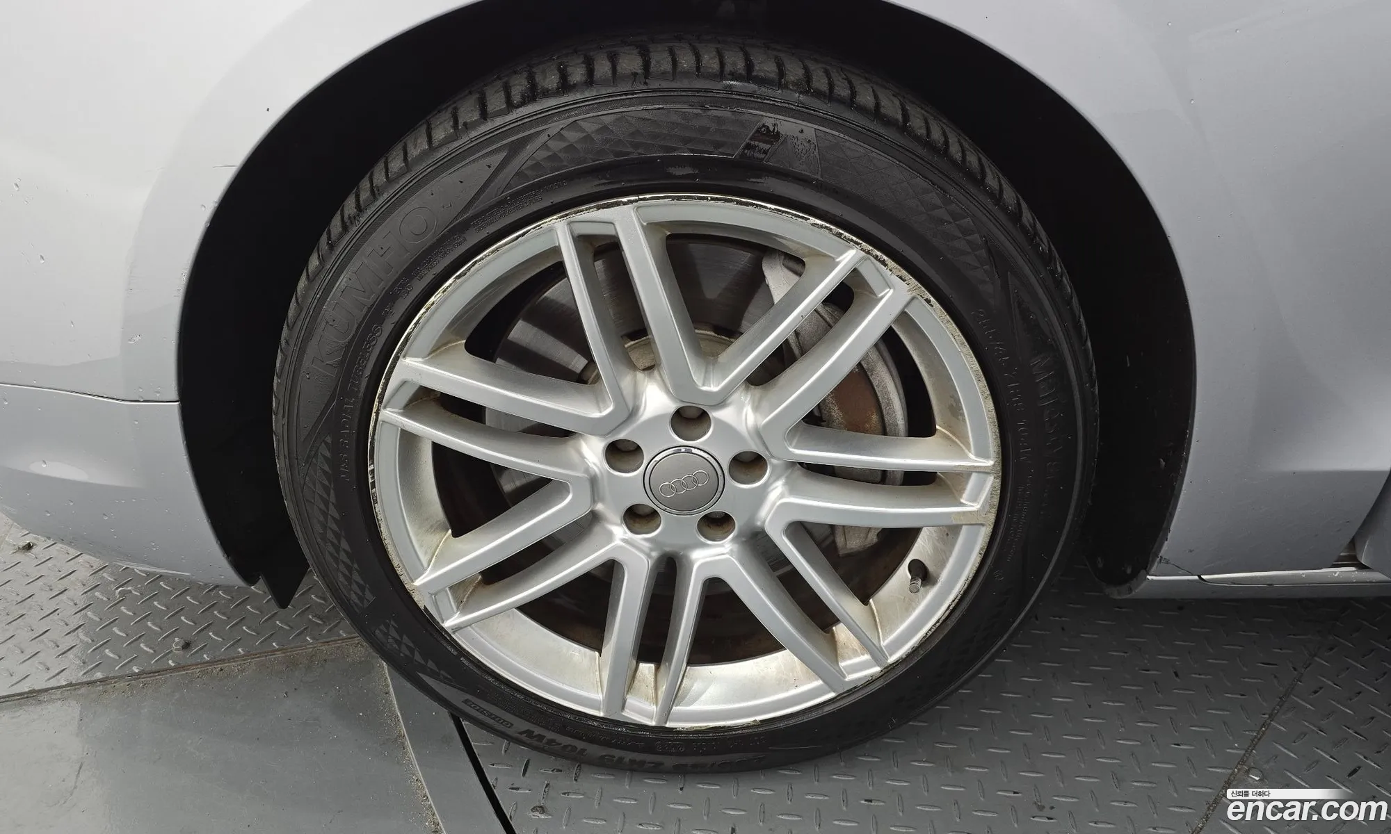 Audi A8 2014 WAUZZZ4H5FN001736 — 18