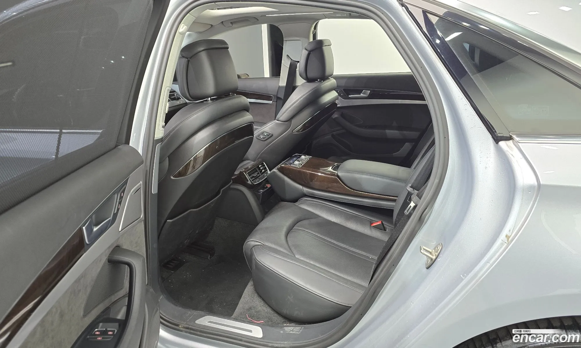 Audi A8 2014 WAUZZZ4H5FN001736 — 2