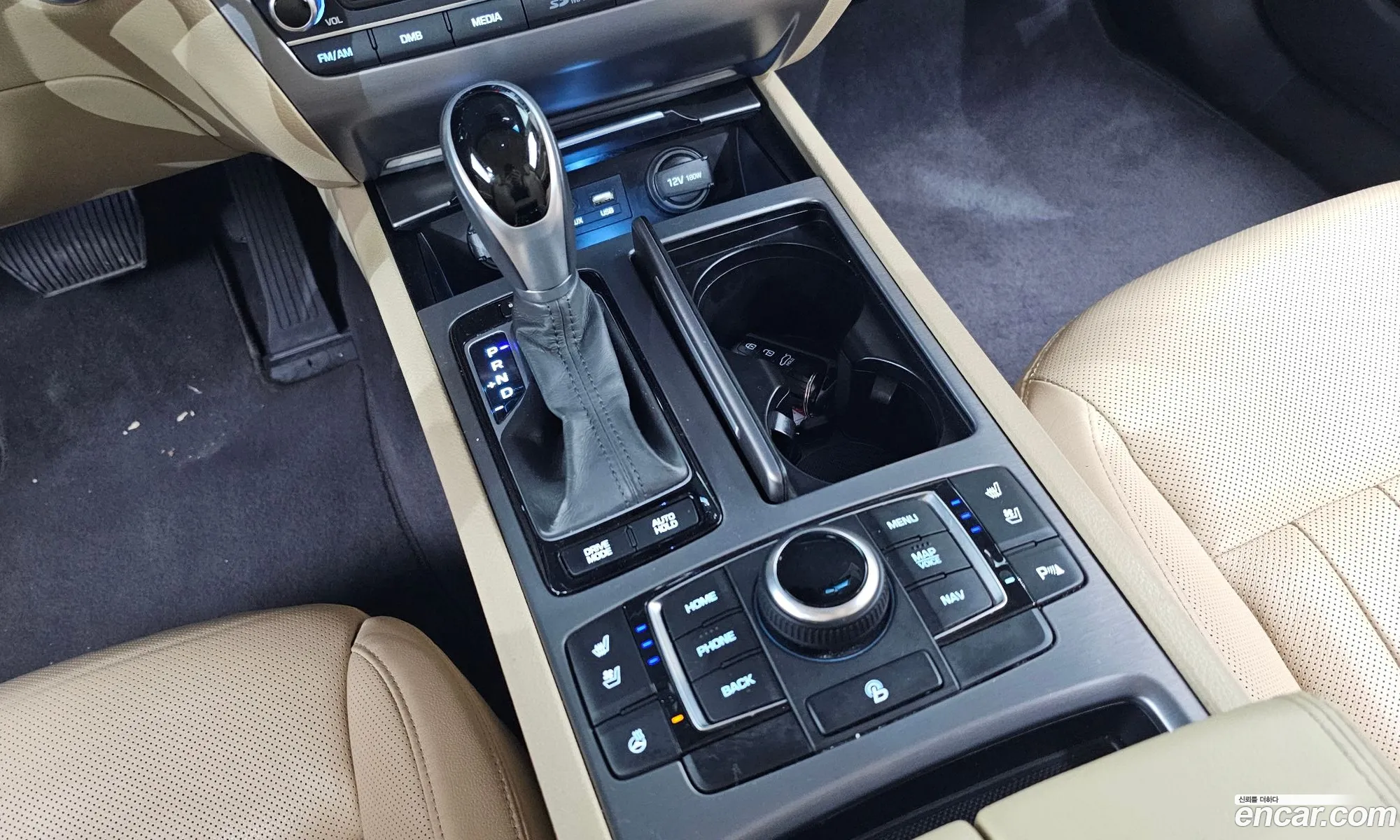 Hyundai Genesis DH 2016 — 15