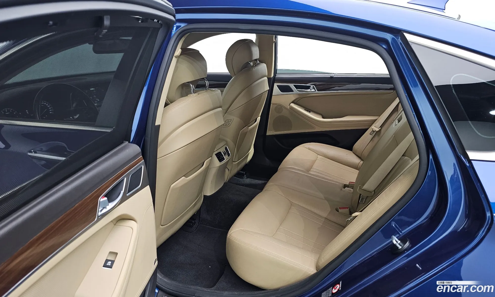 Hyundai Genesis DH 2016 — 2