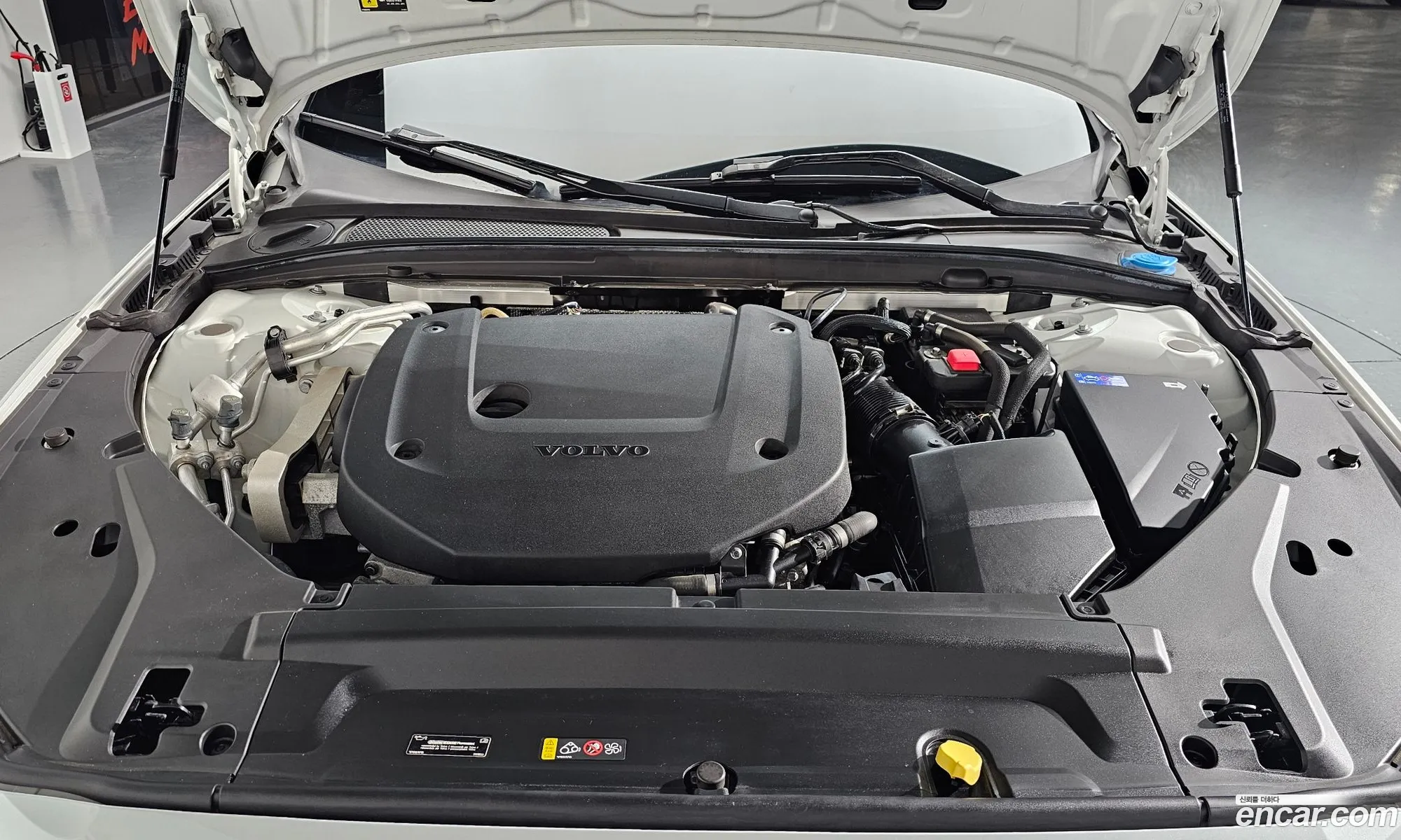 Volvo S90 2022 — 16