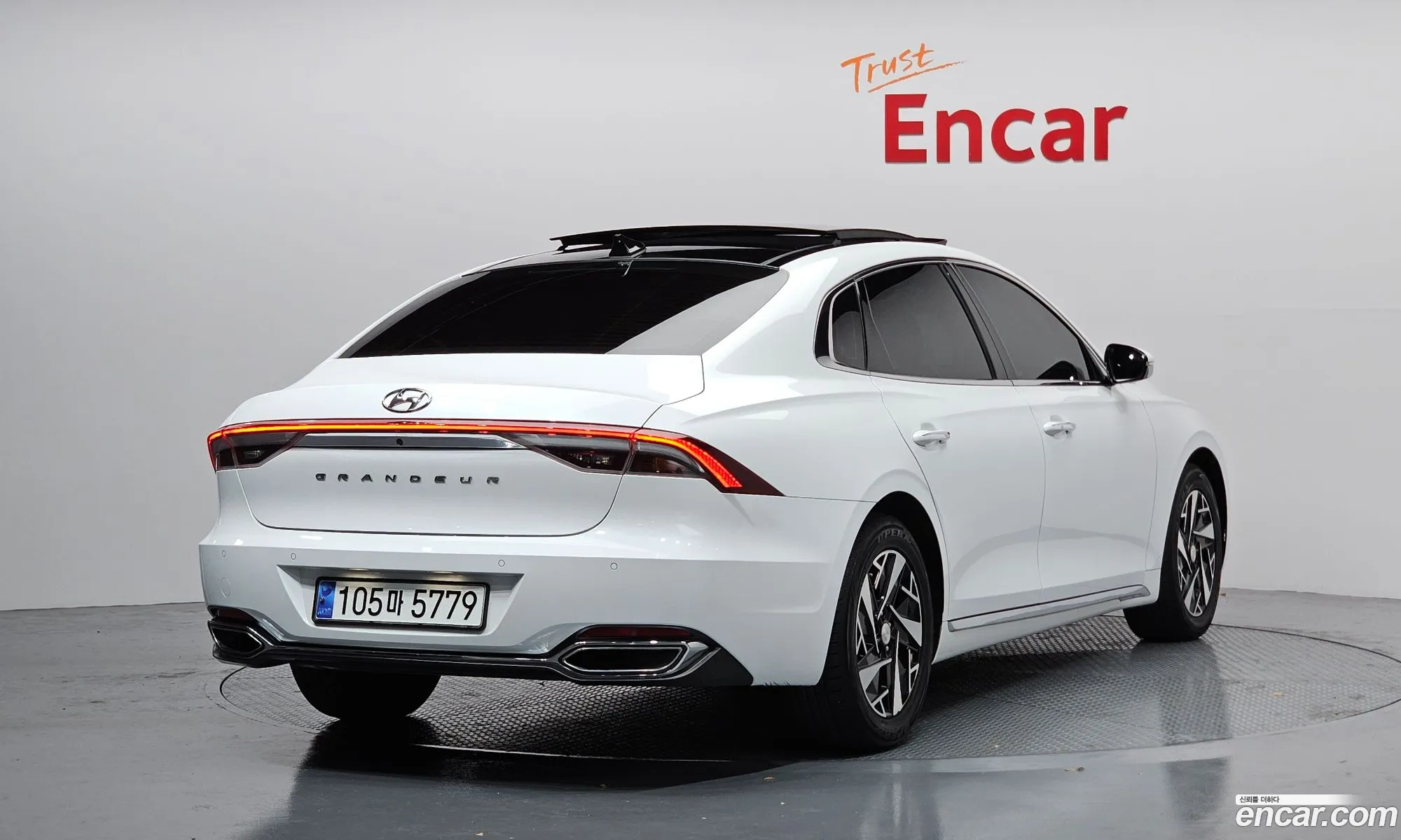 Hyundai Grandeur IG Hybrid 2020 — 4