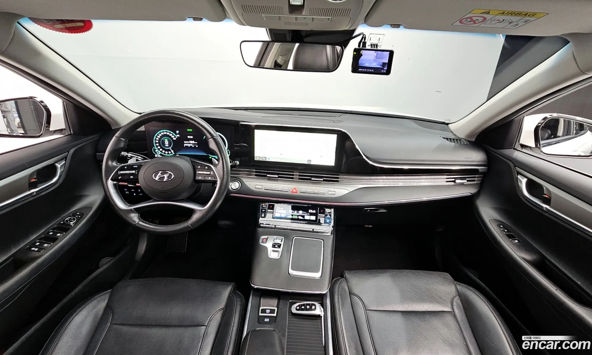 Hyundai Grandeur IG Hybrid 2020 — 13