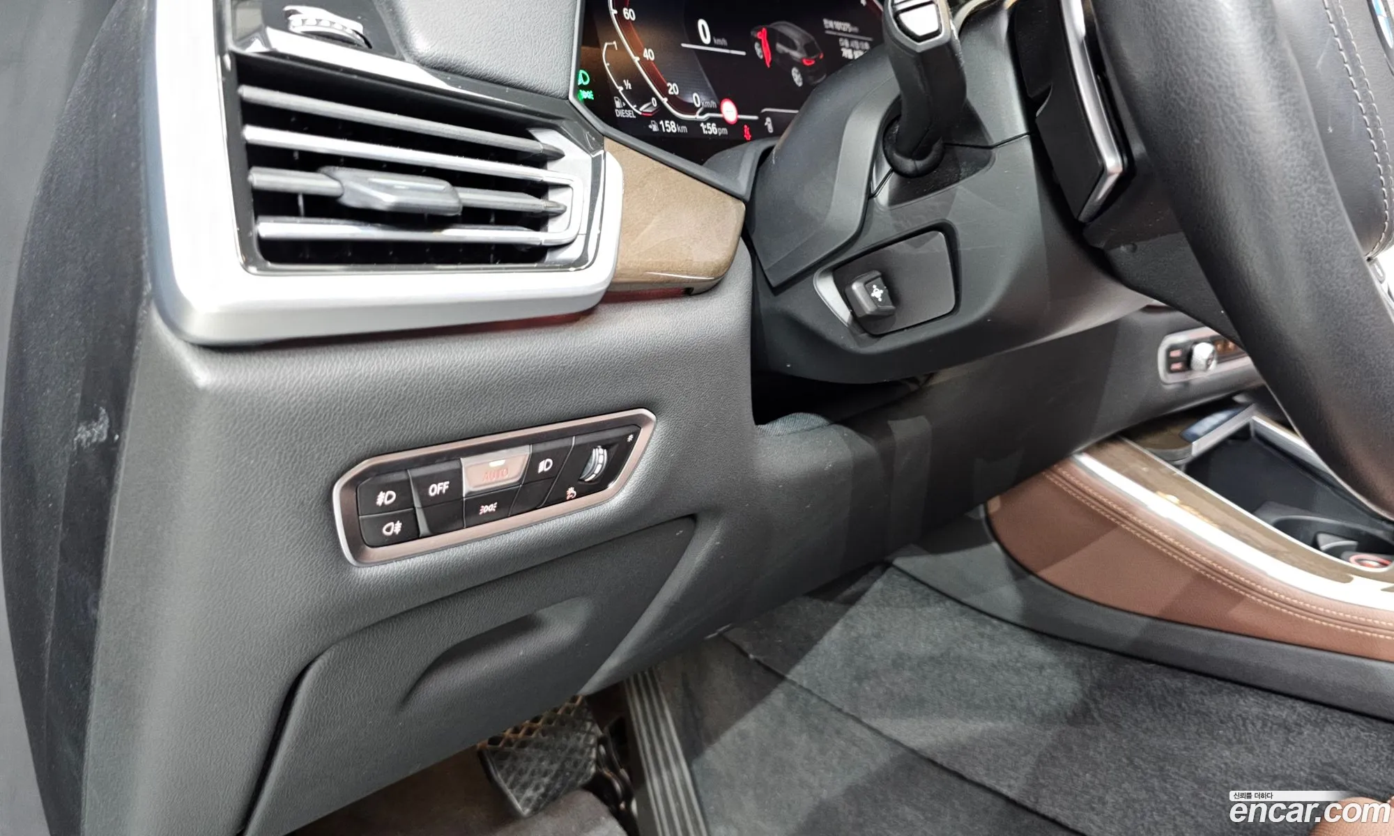 BMW X5 2021 WBAJU8102M9F34074 — 18