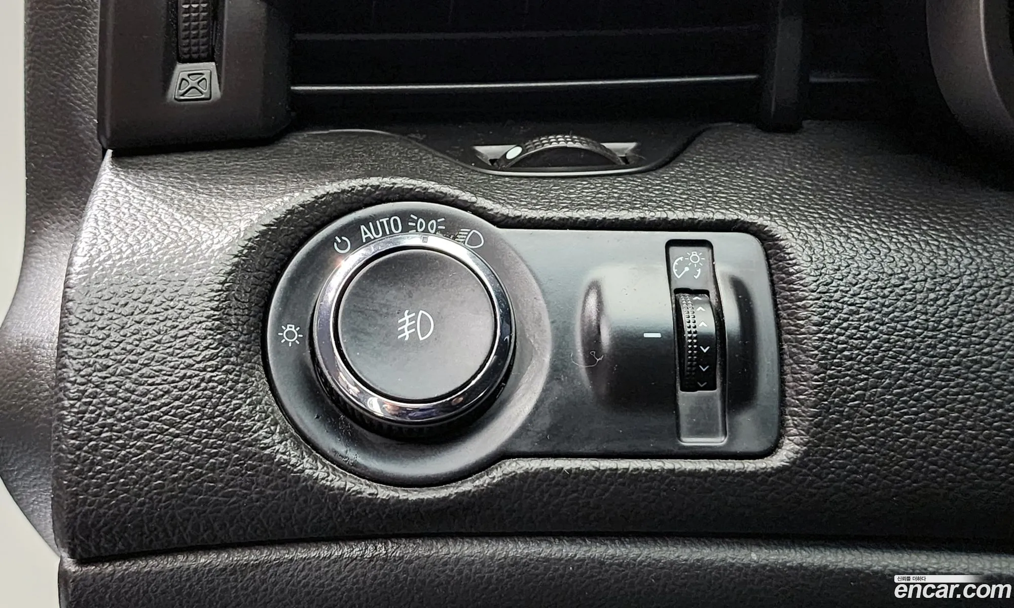 Chevrolet (GM Daewoo) Malibu 2015 — 17