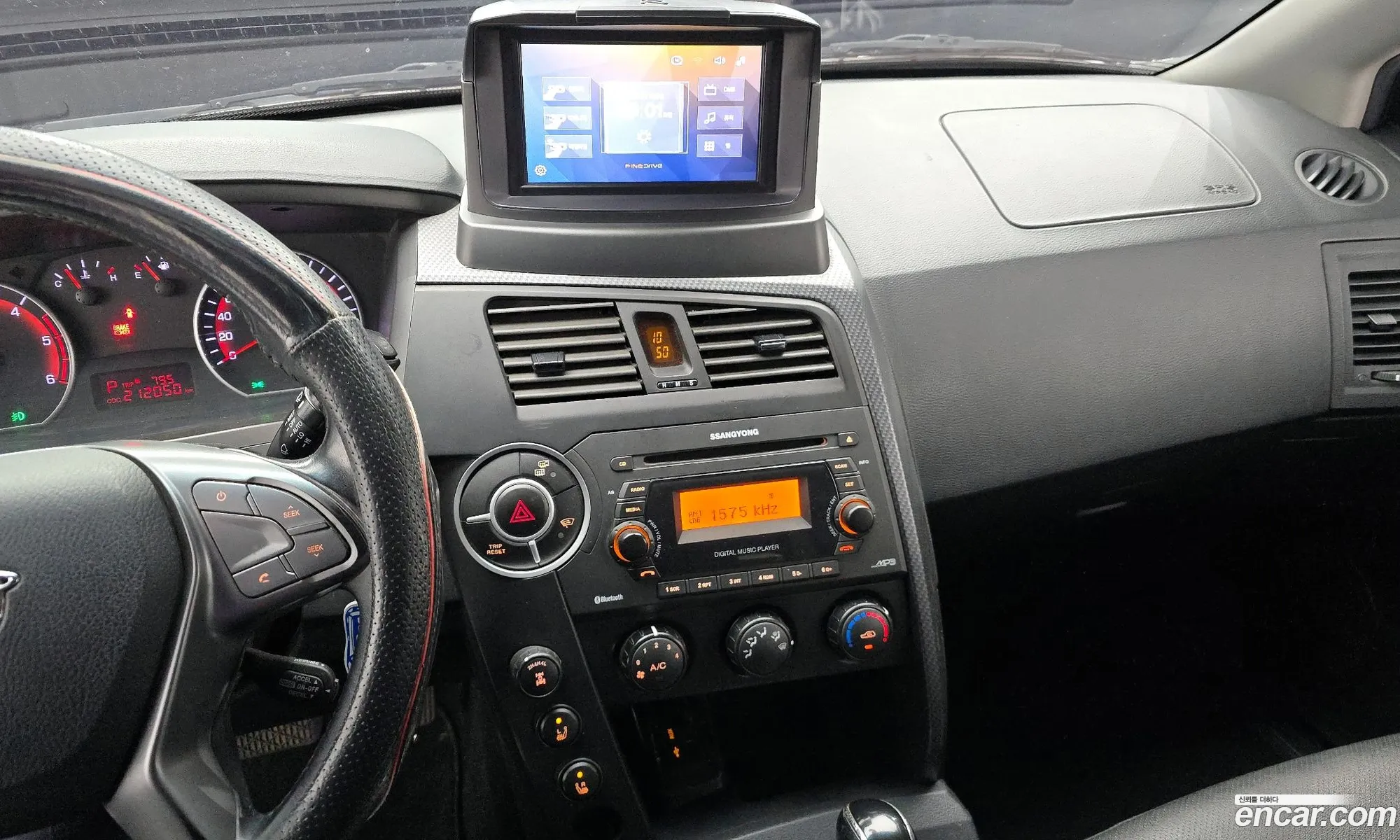 KG Mobility (SsangYong) Korando Sports 2015 — 13