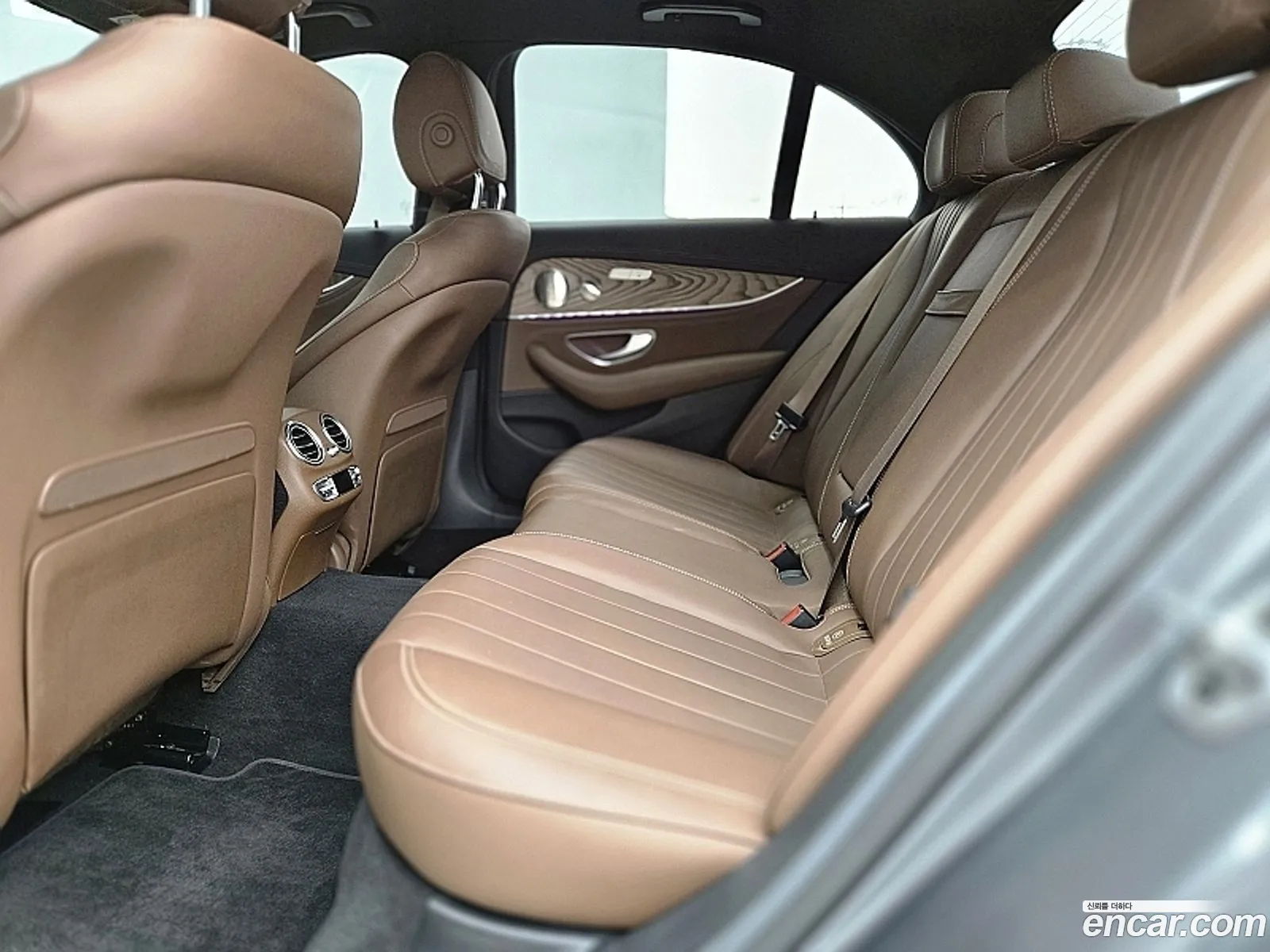 Mercedes-Benz E-Class W213 2022 — 5