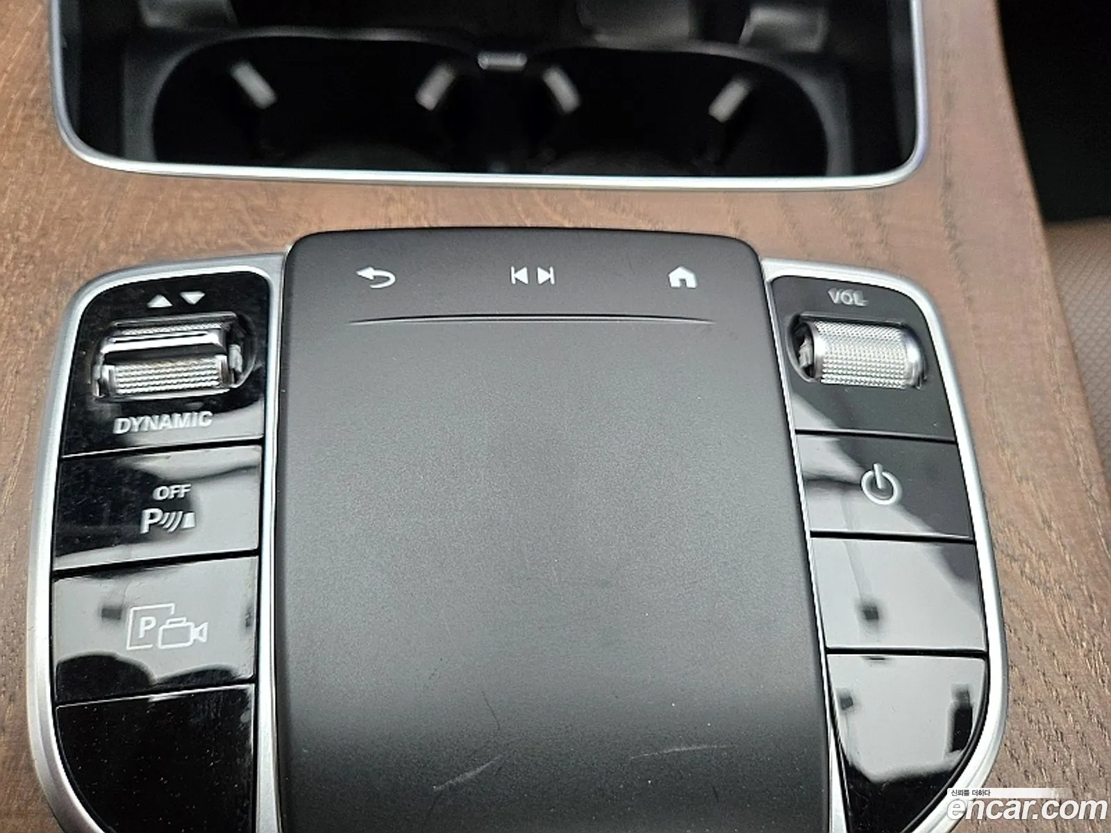 Mercedes-Benz E-Class W213 2022 — 15