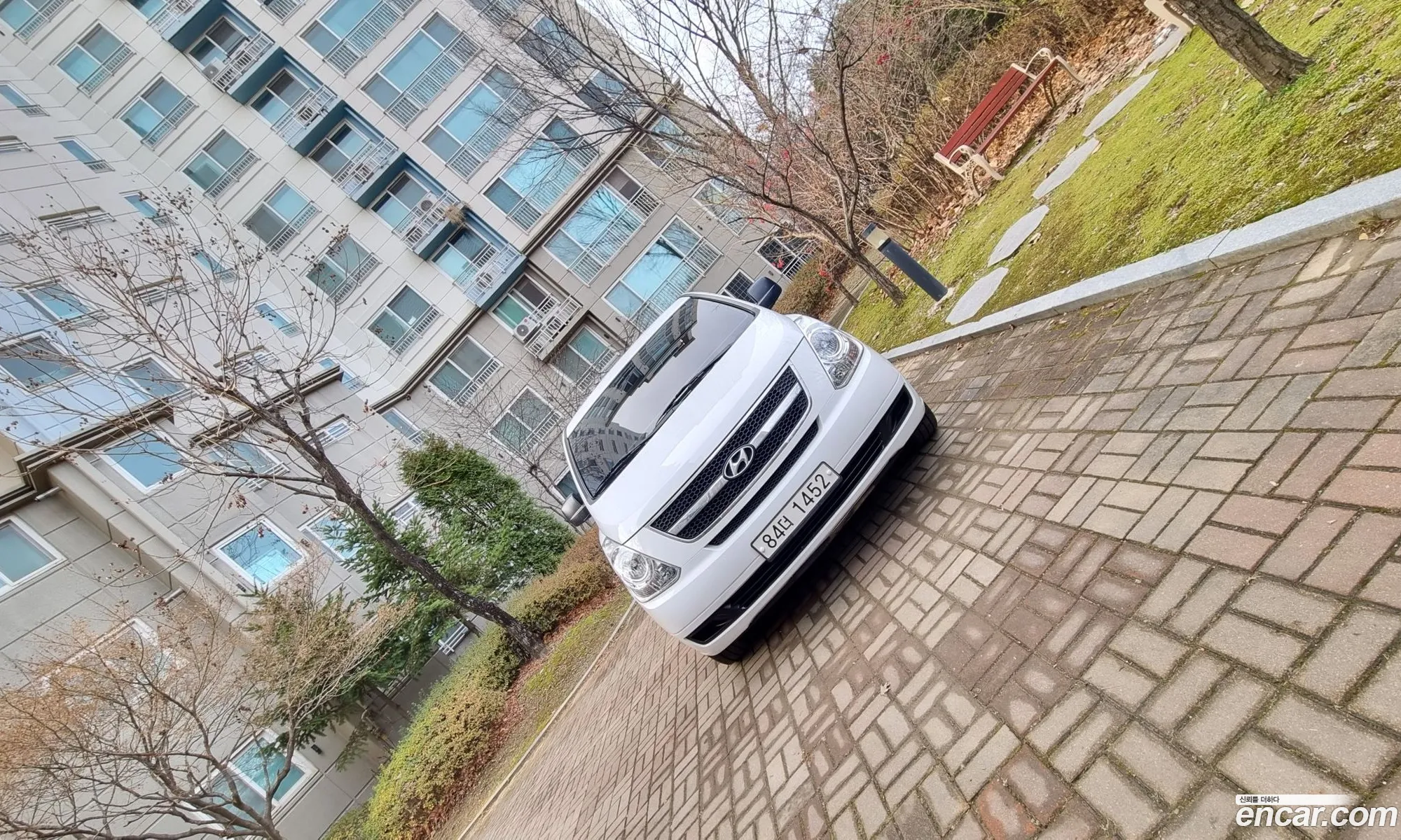 Hyundai Grand Starex 2012 — 11