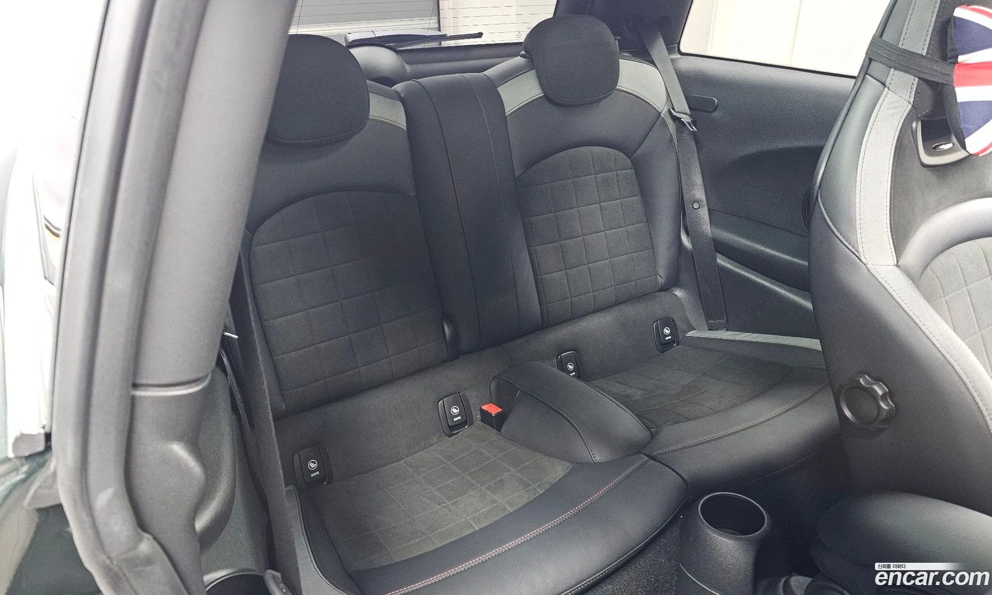 Mini Cooper S 2023 WMW81DH09P2T60312 — 8