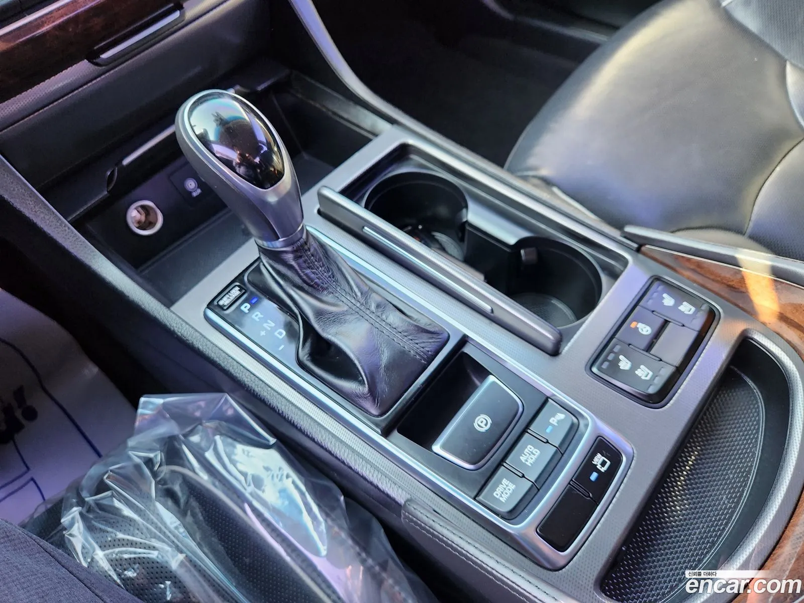 Hyundai Aslan 2015 — 5