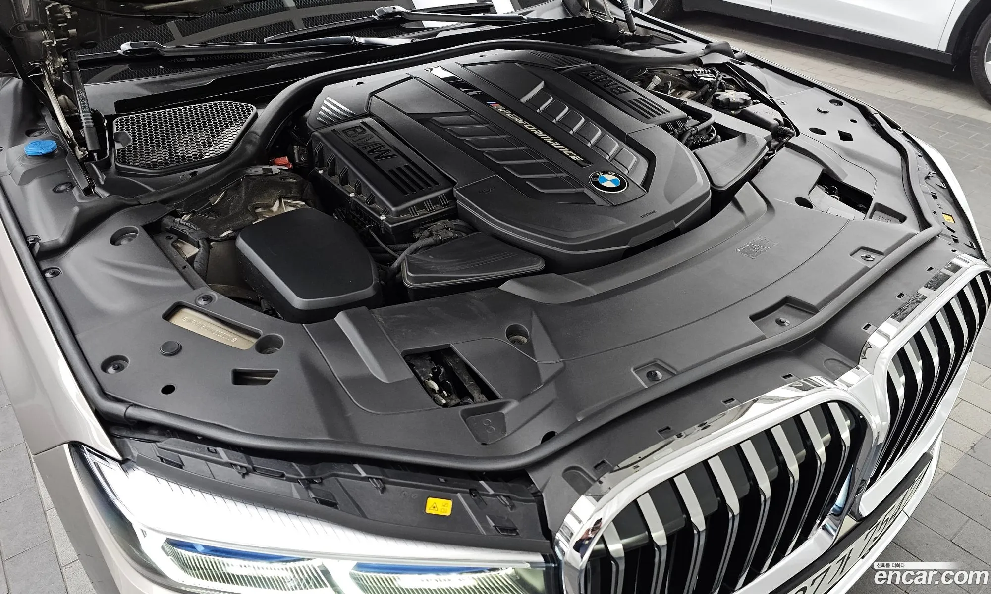 BMW 7 Series 2021 — 11