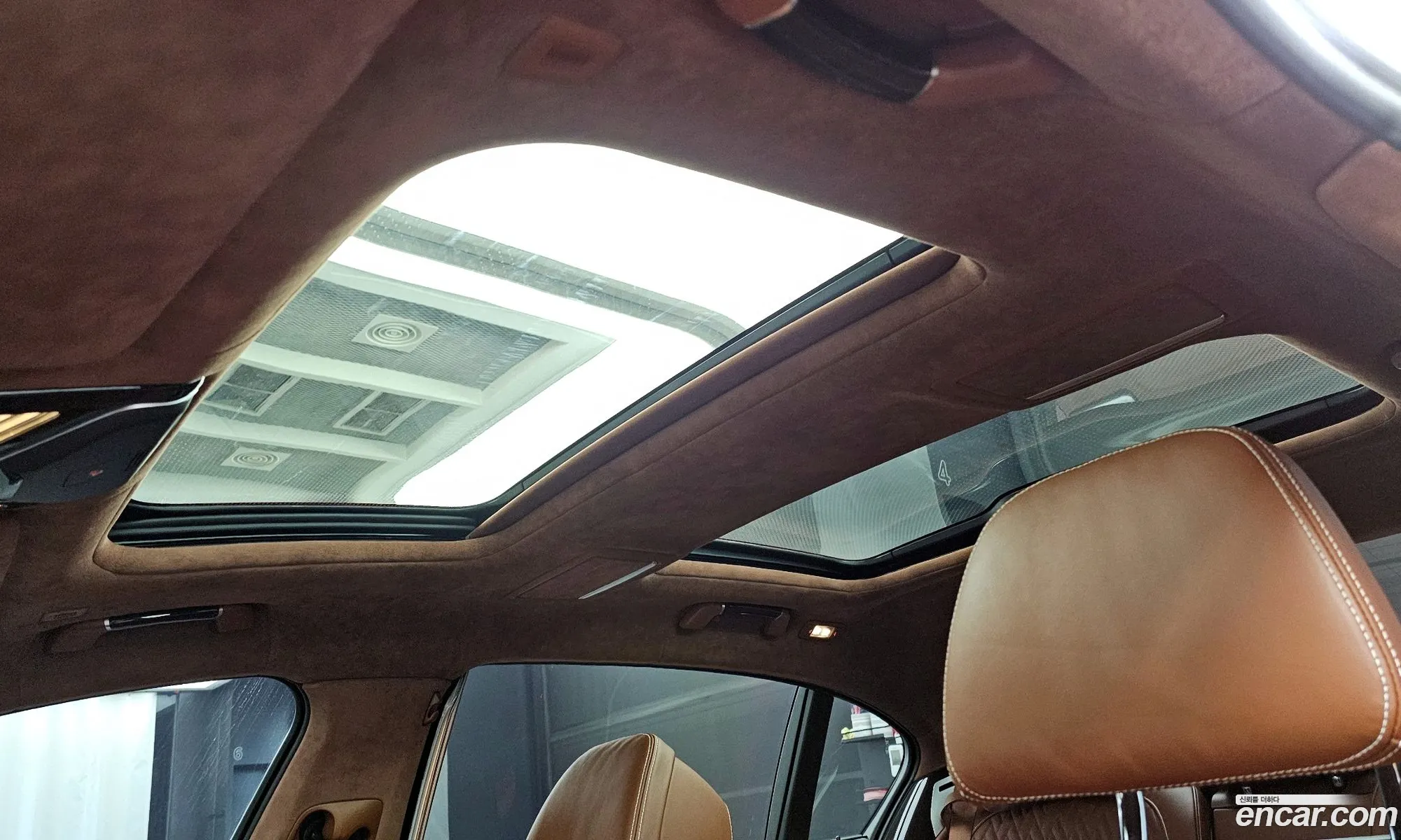 BMW 7 Series 2021 — 10