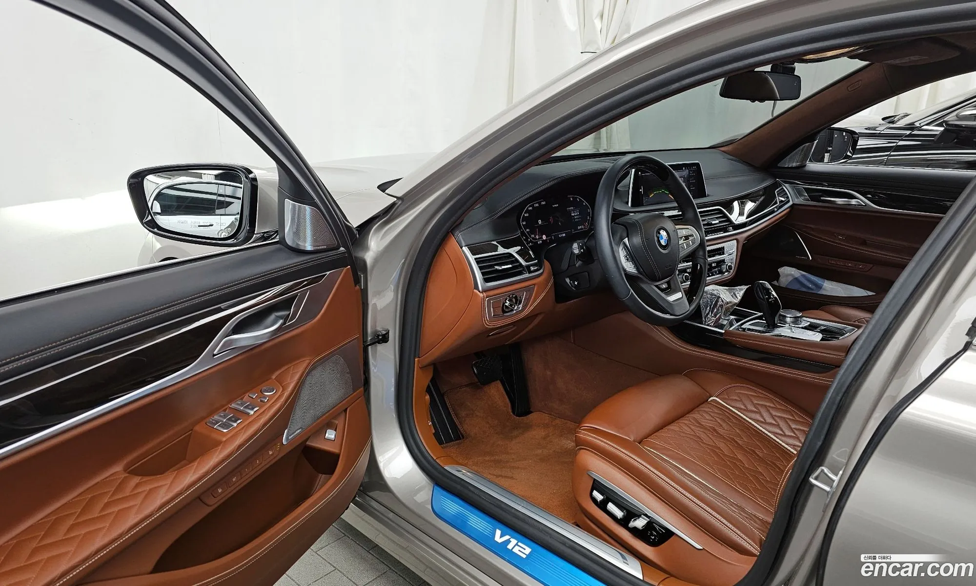 BMW 7 Series 2021 — 12