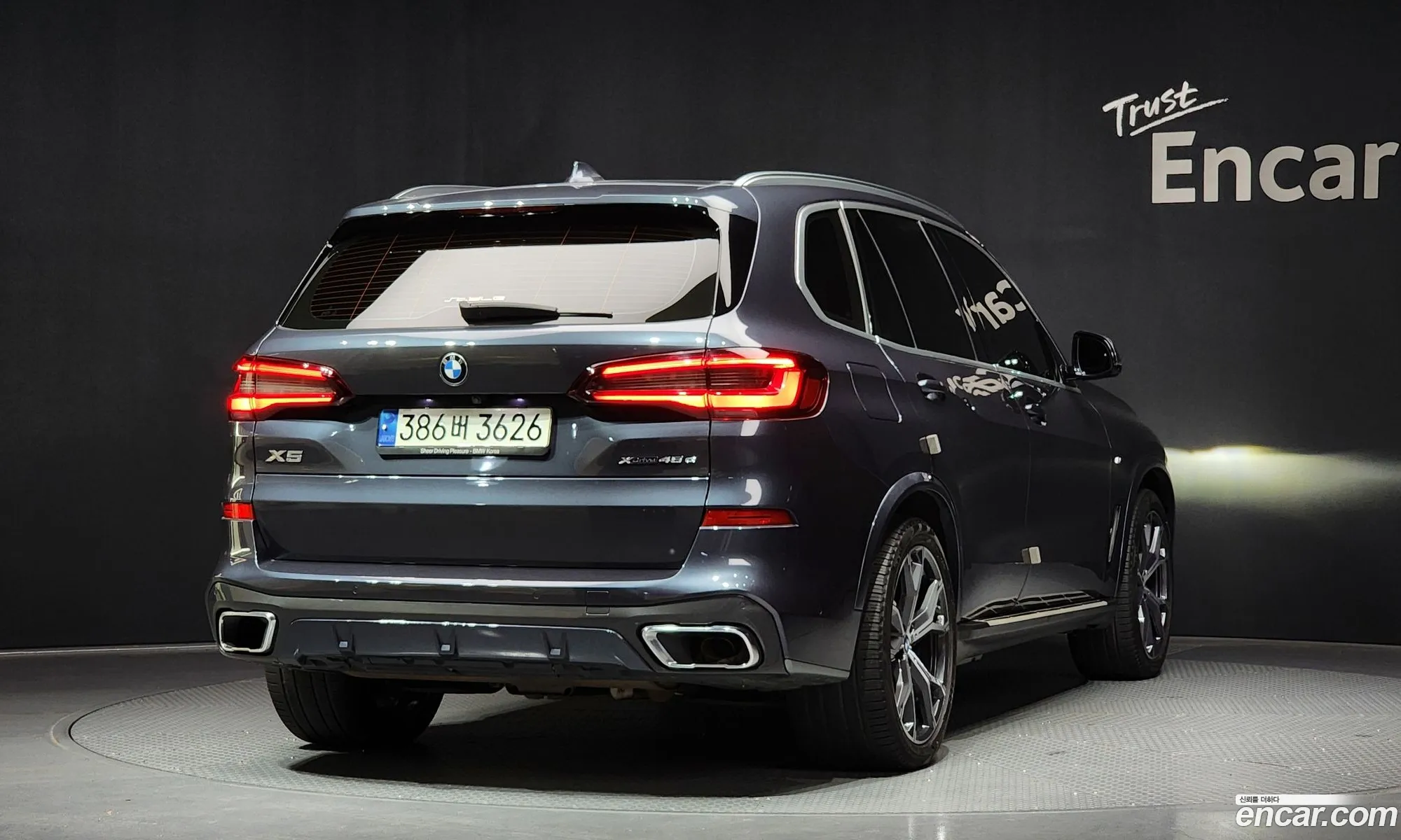 BMW X5 2020 WBATA6109M9E66569 — 18