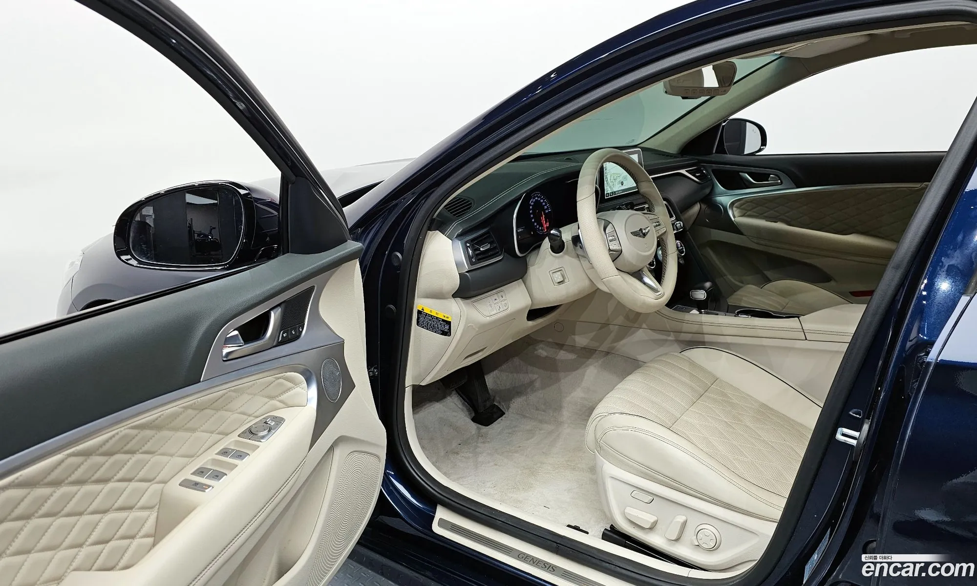 Genesis G70 2019 — 10
