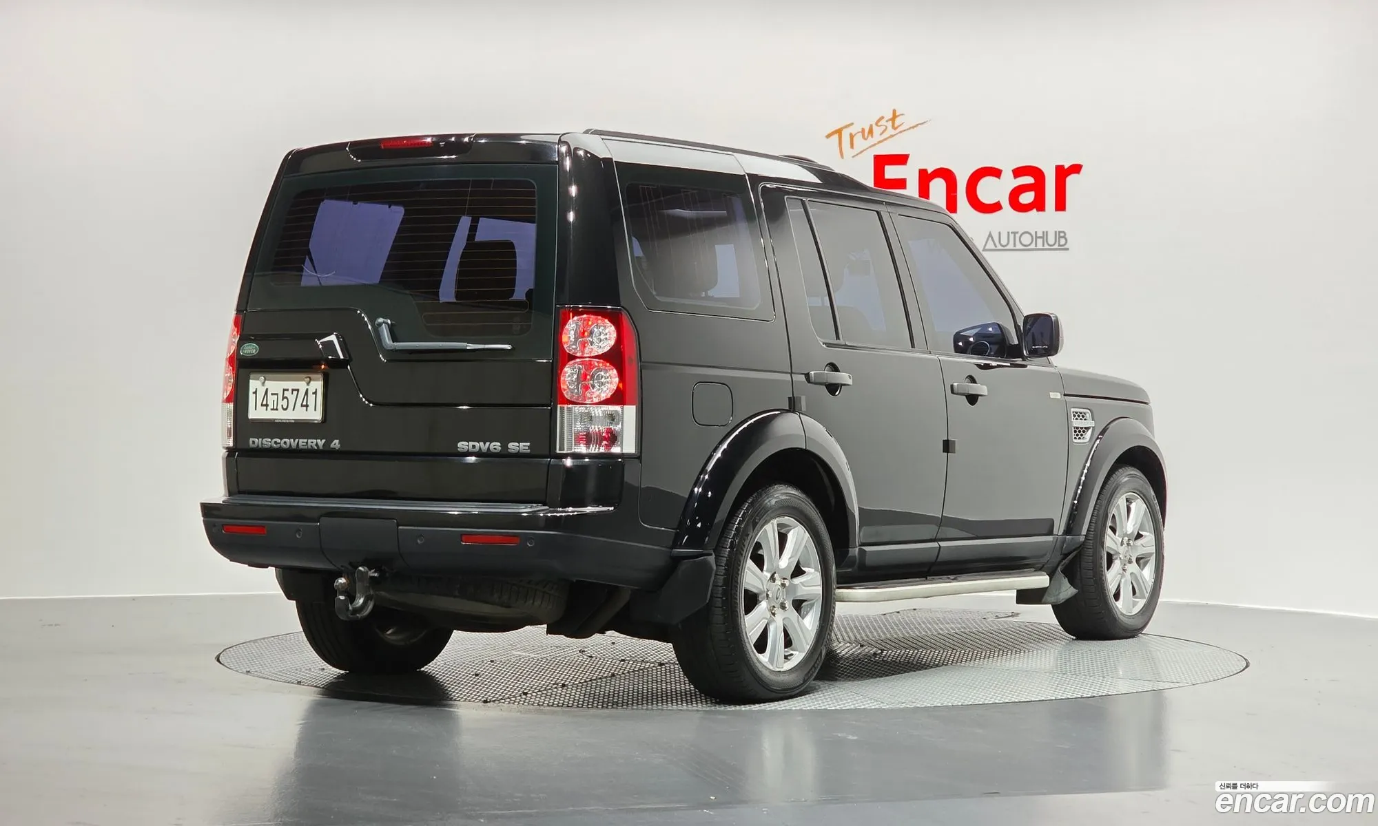 Land Rover Discovery 4 2013 SALLAAAG6DA691386 — 4