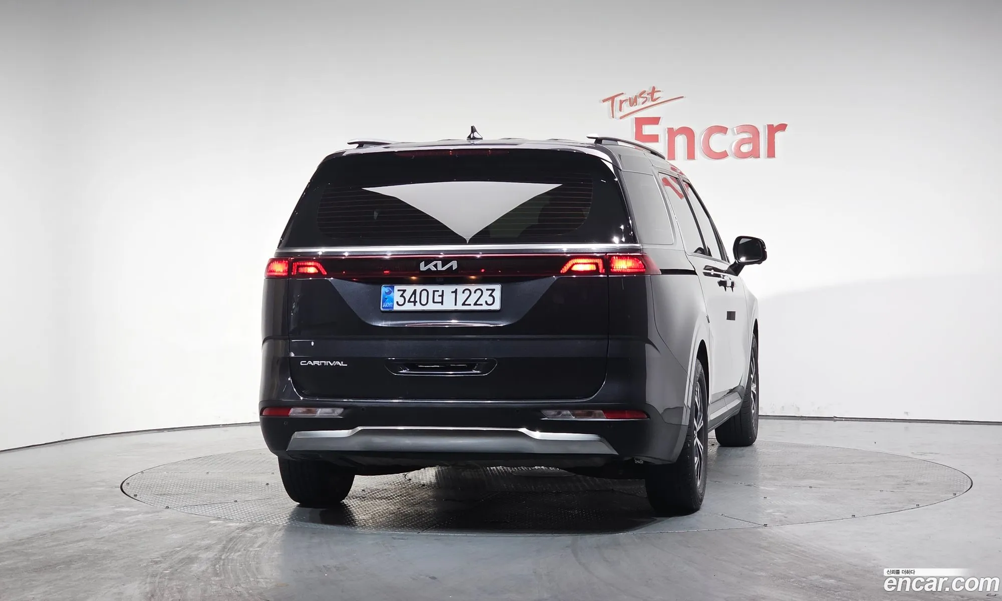 Kia Carnival 2022 — 6