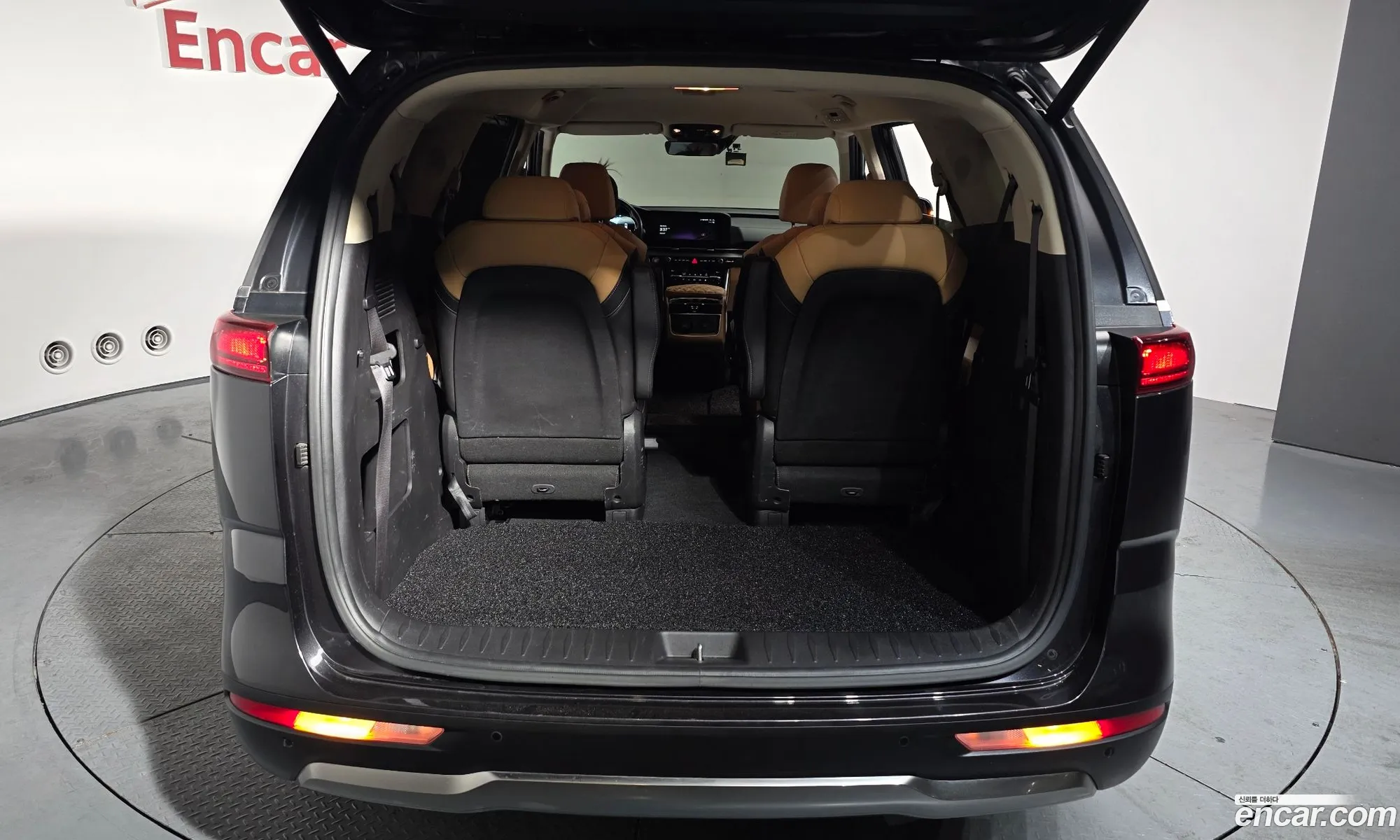 Kia Carnival 2022 — 13