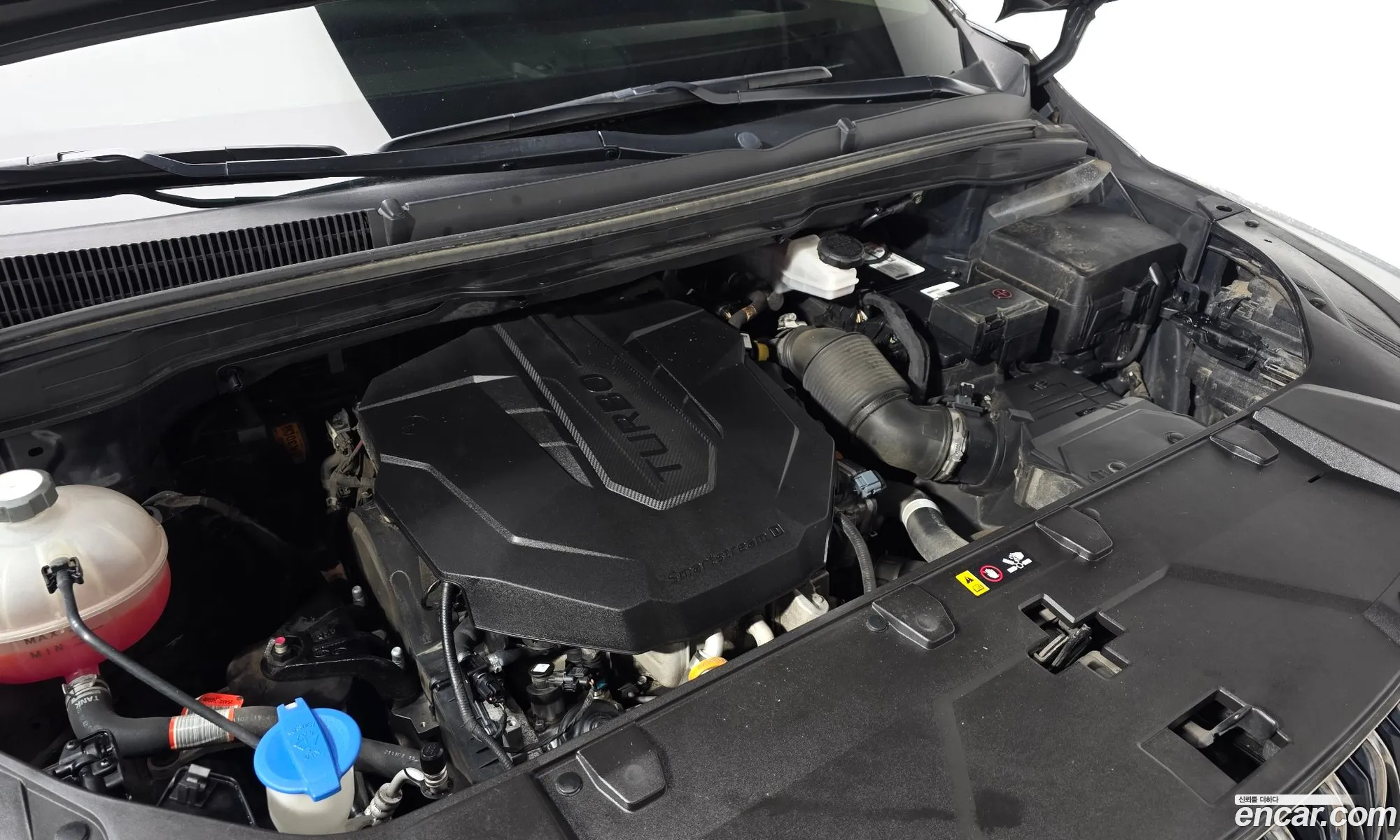 Kia Carnival 2022 — 17
