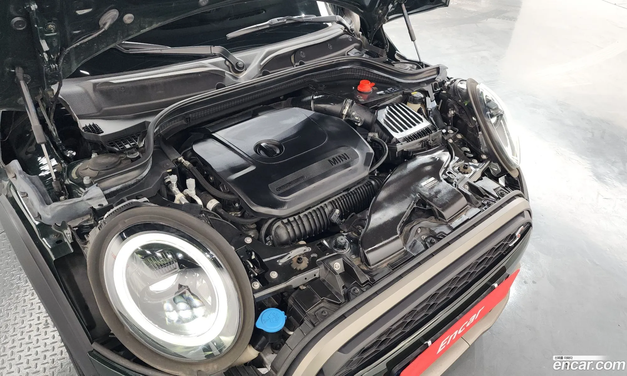 Mini Cooper S 2022 WMW61DK01P2S94614 — 12