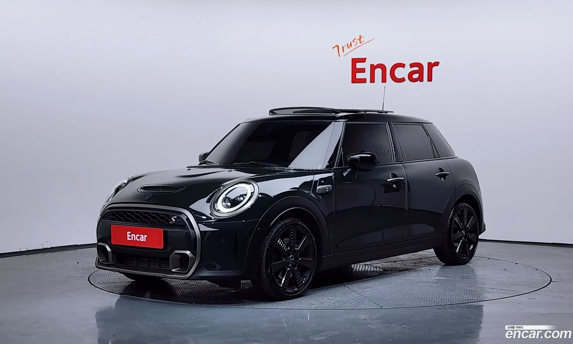 Mini Cooper S 2022 WMW61DK01P2S94614 — 5