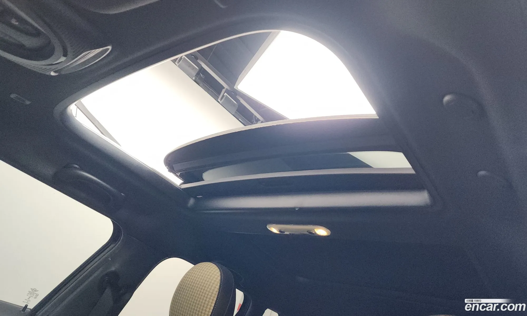 Mini Cooper S 2022 WMW61DK01P2S94614 — 4