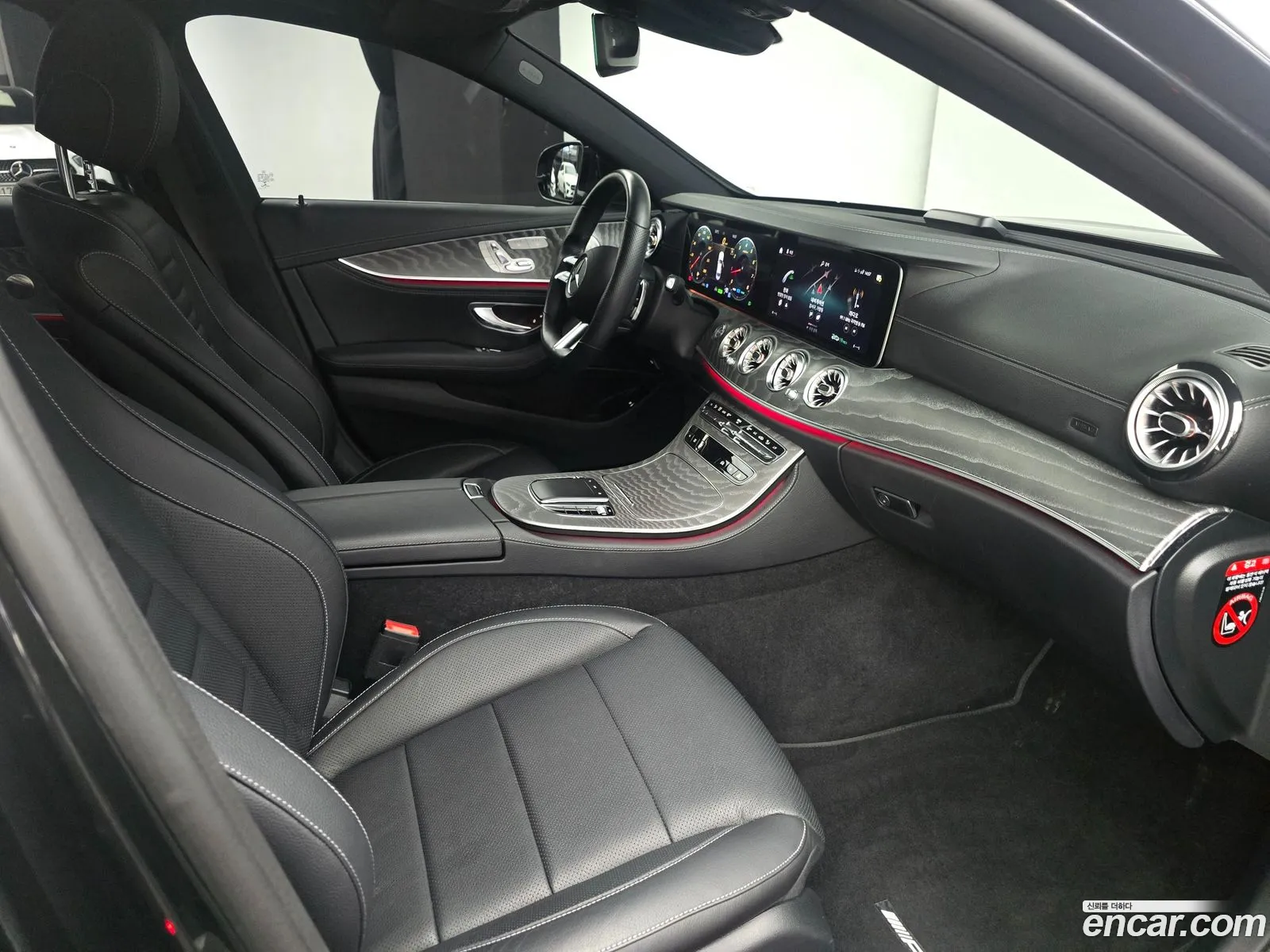 Mercedes-Benz E-Class W213 2022 — 18