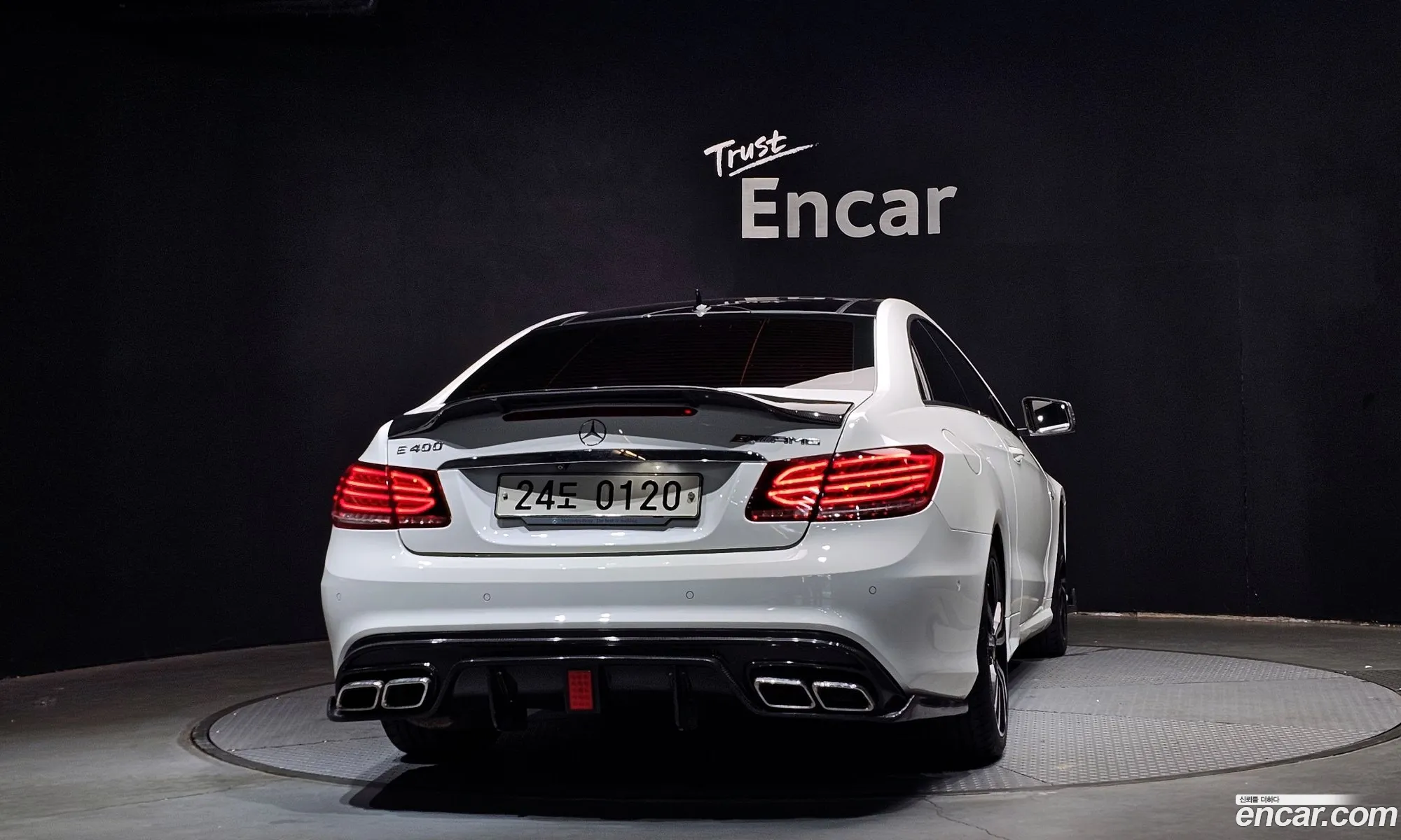 Mercedes-Benz E-Class W212 2015 WDDKJ6FB3GF328284 — 18