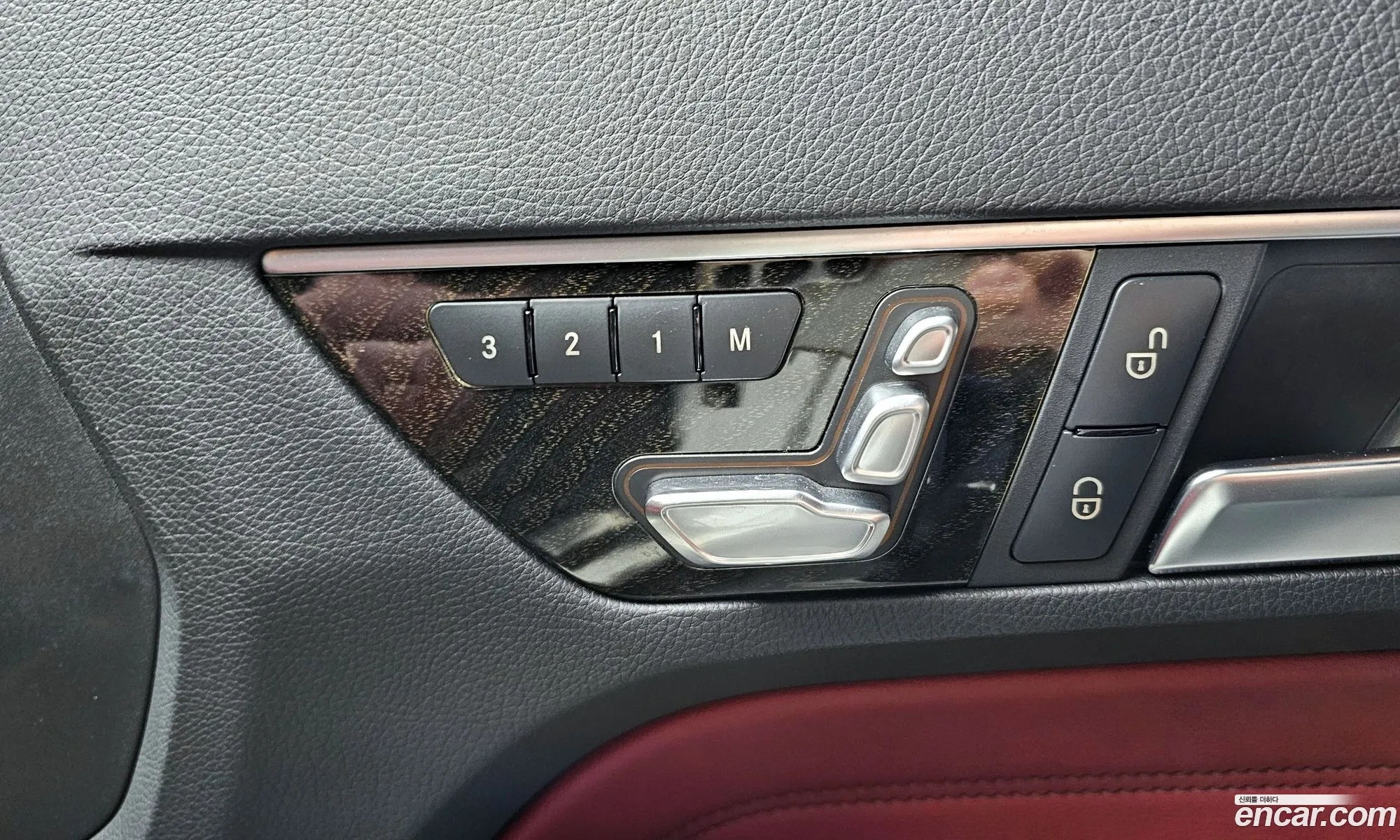 Mercedes-Benz E-Class W212 2015 WDDKJ6FB3GF328284 — 12