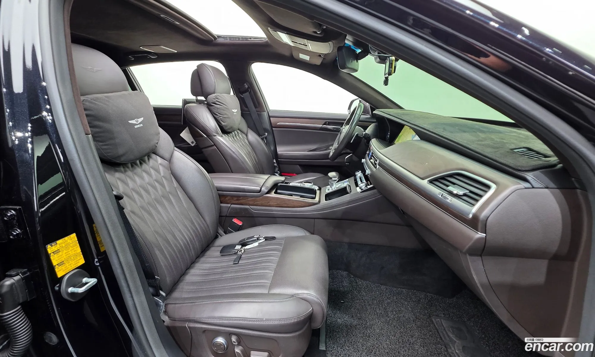 Genesis G90 2019 — 17