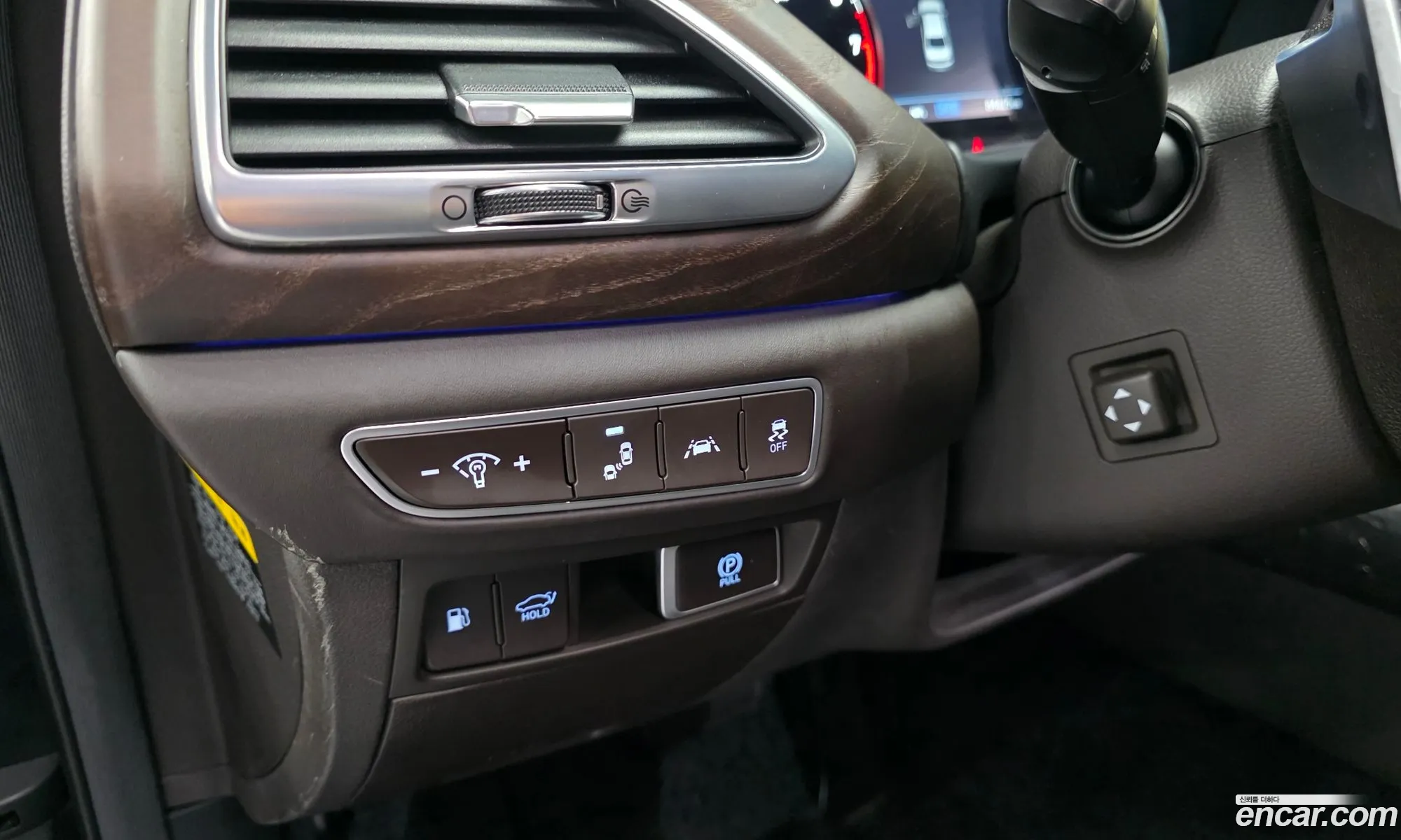 Genesis G90 2019 — 10