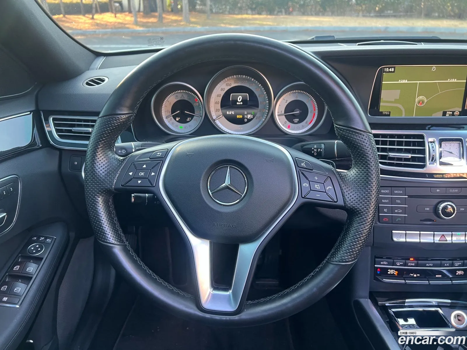 Mercedes-Benz E-Class W212 2015 — 13