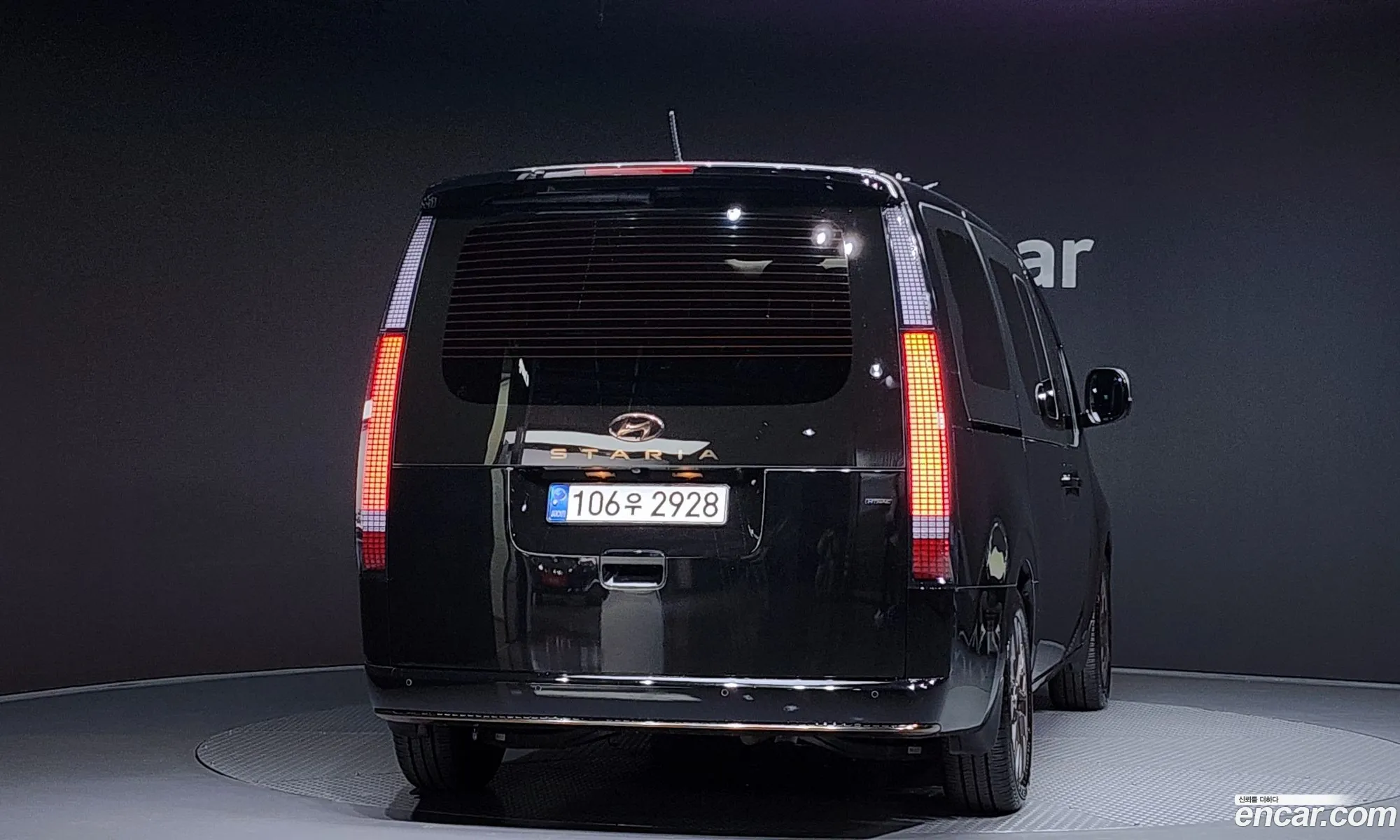 Hyundai Staria 2021 — 11