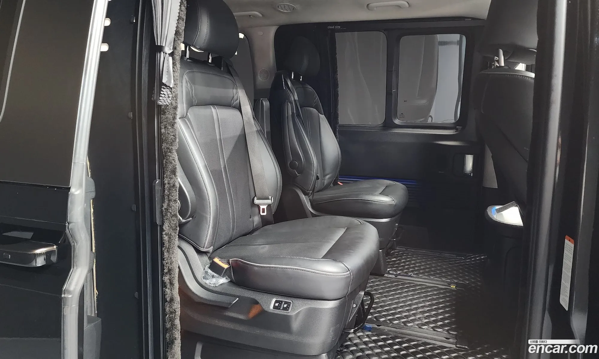Hyundai Staria 2021 — 8