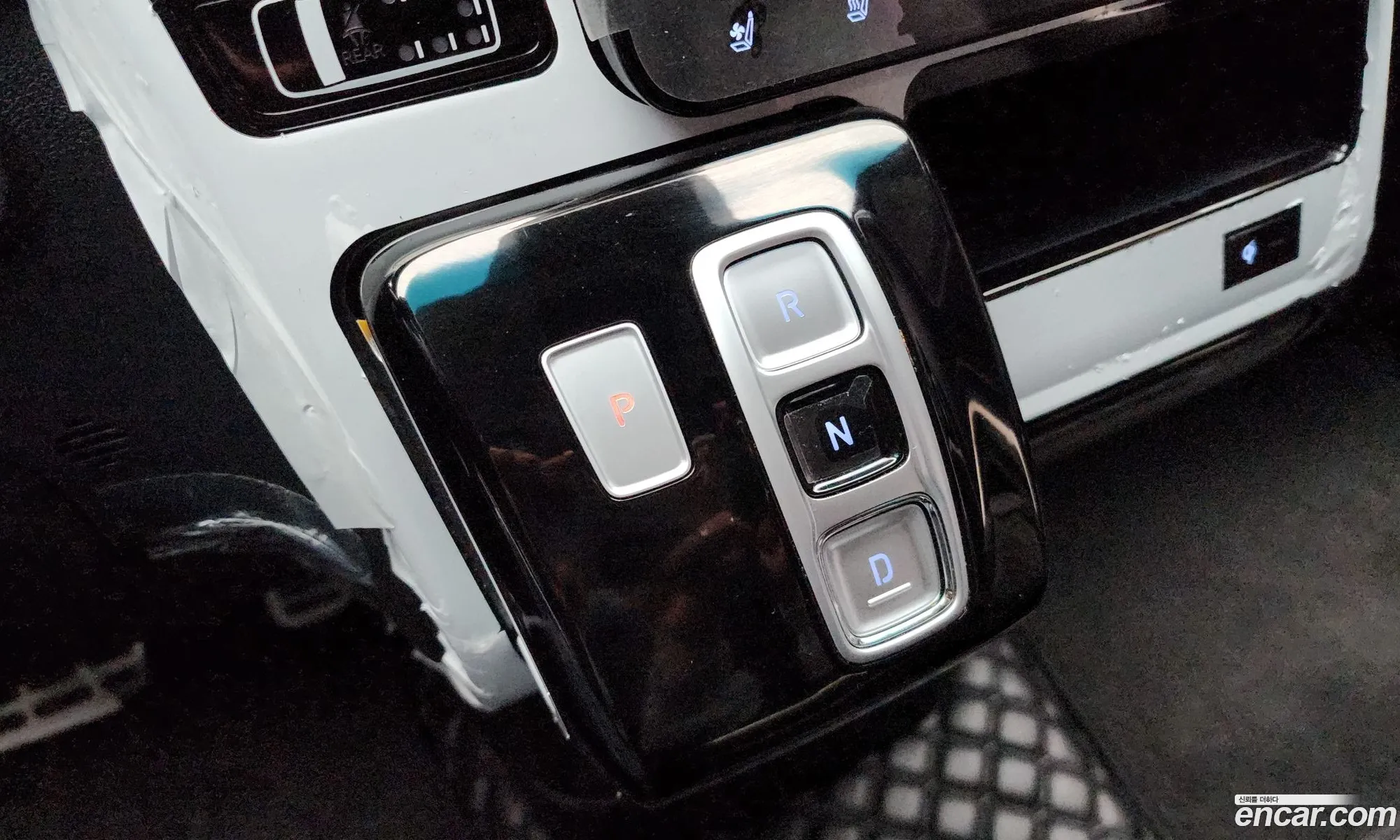 Hyundai Staria 2021 — 17
