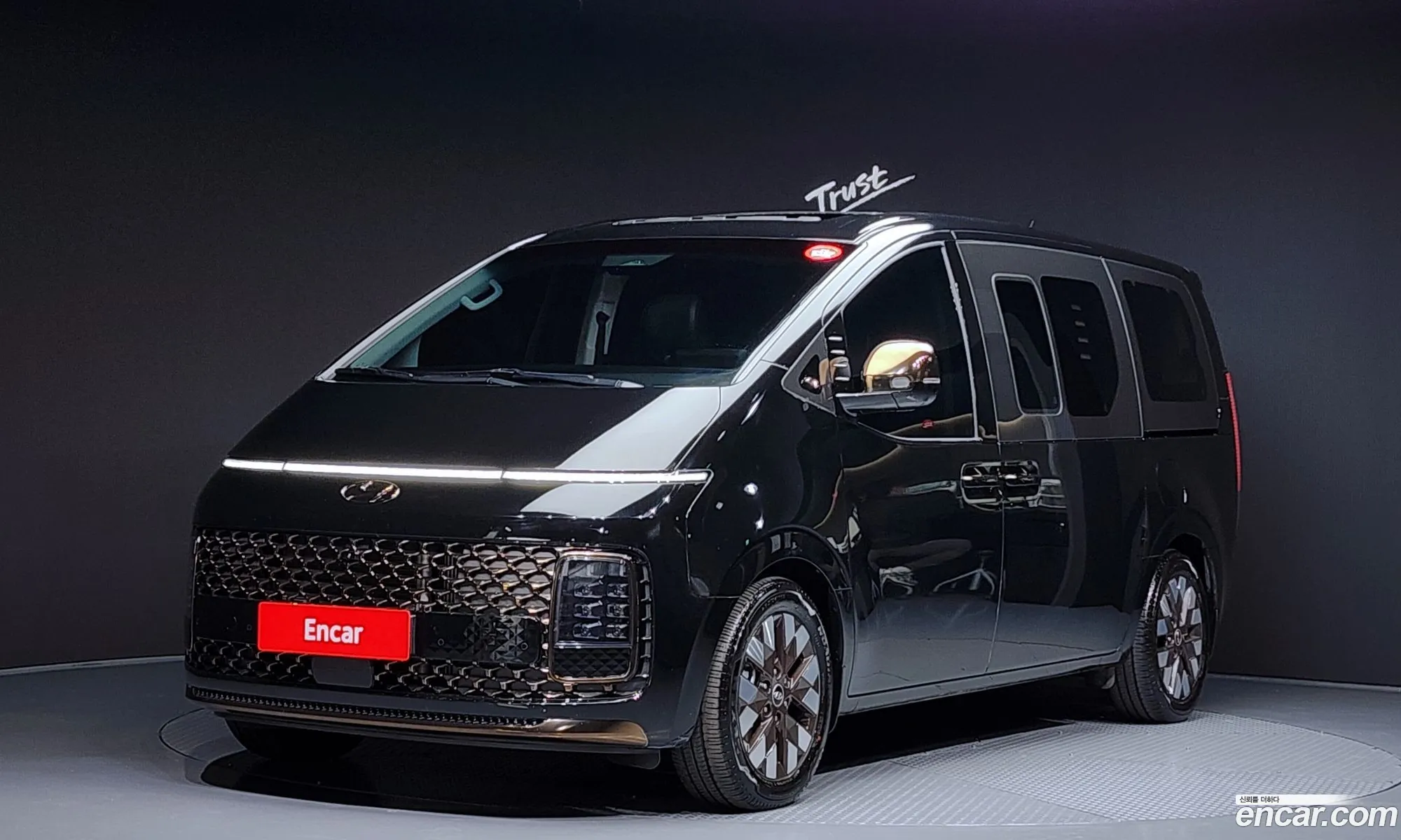 Hyundai Staria 2021 — 19