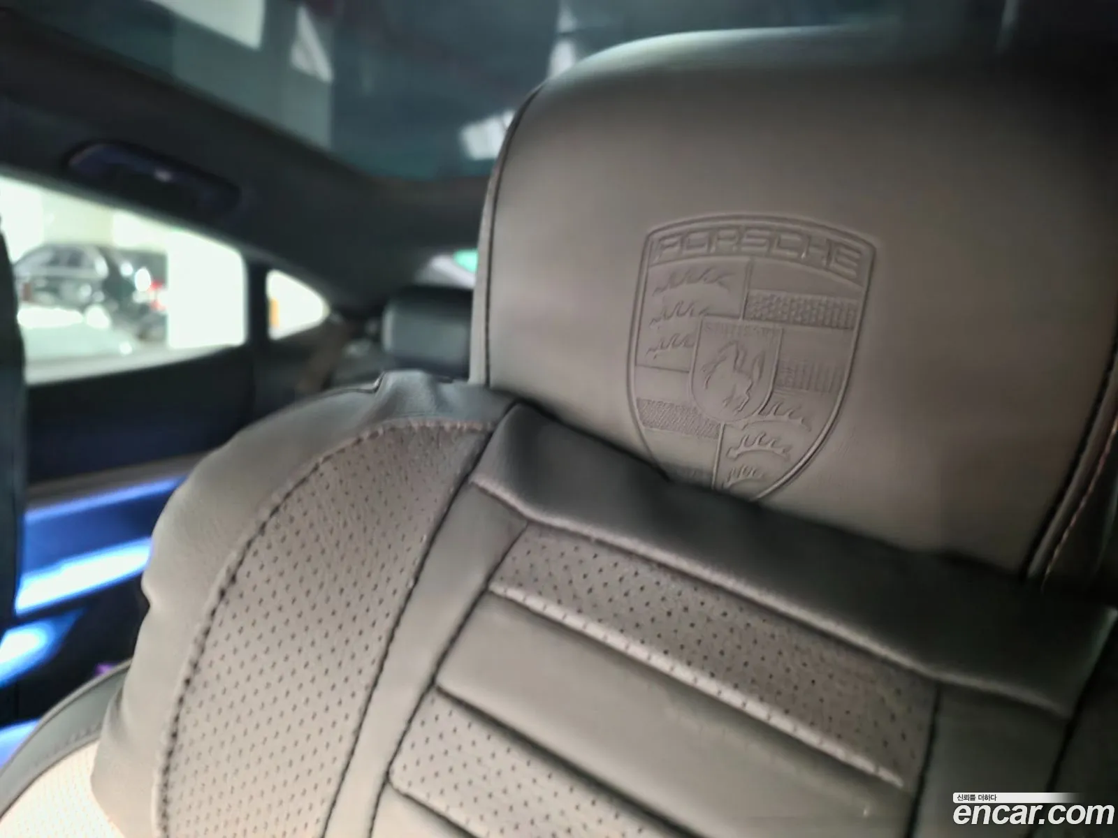 Porsche Taycan 2025 — 13