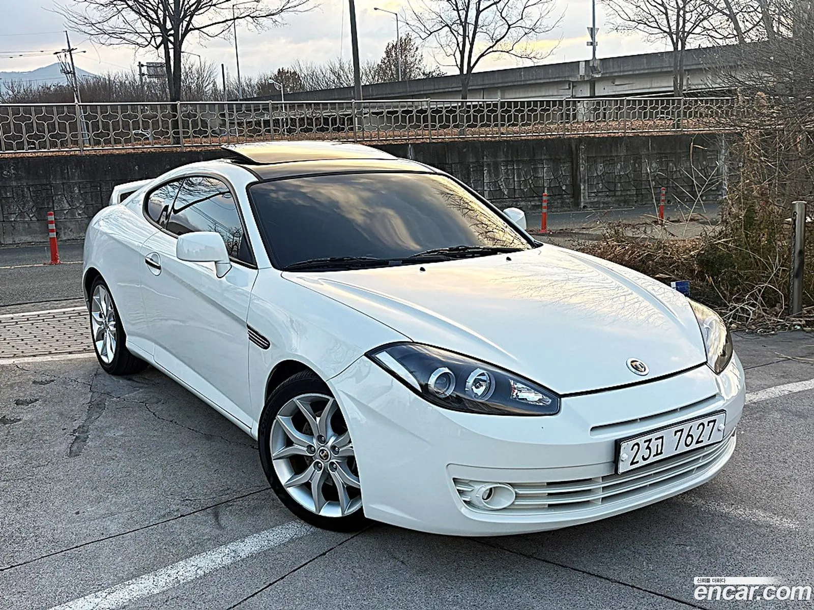 Hyundai Tuscani 2007 — 3