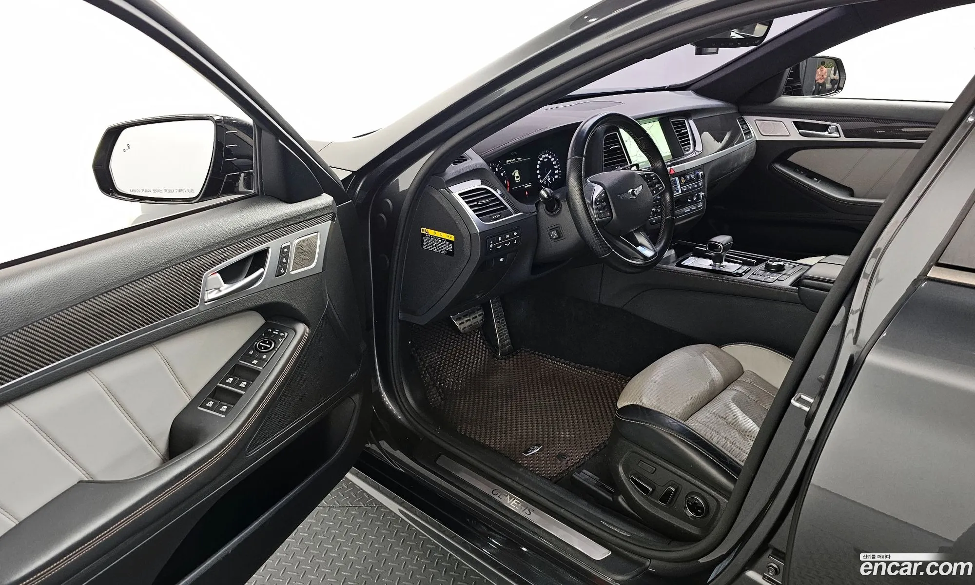 Genesis G80 2018 — 16