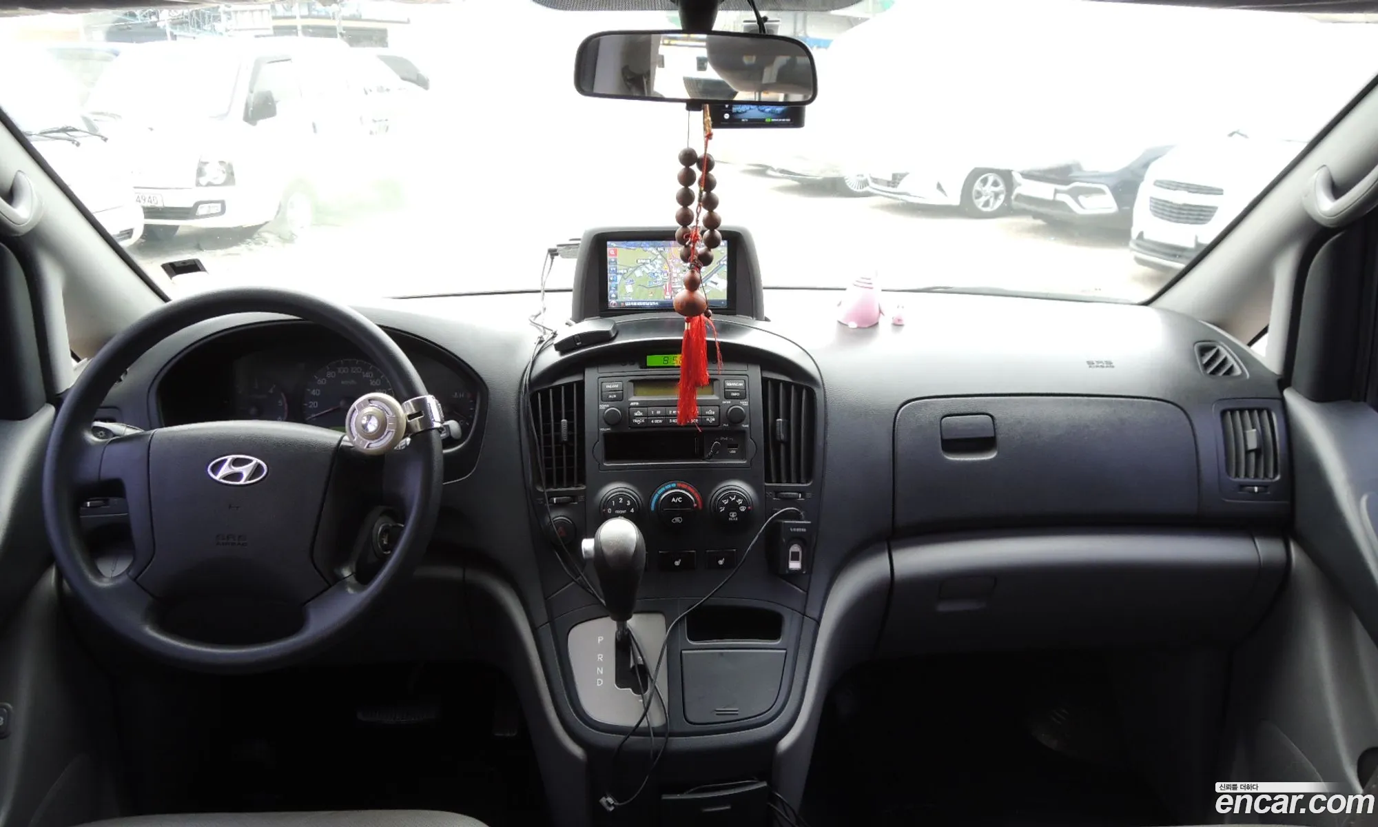 Hyundai Grand Starex 2012 — 14