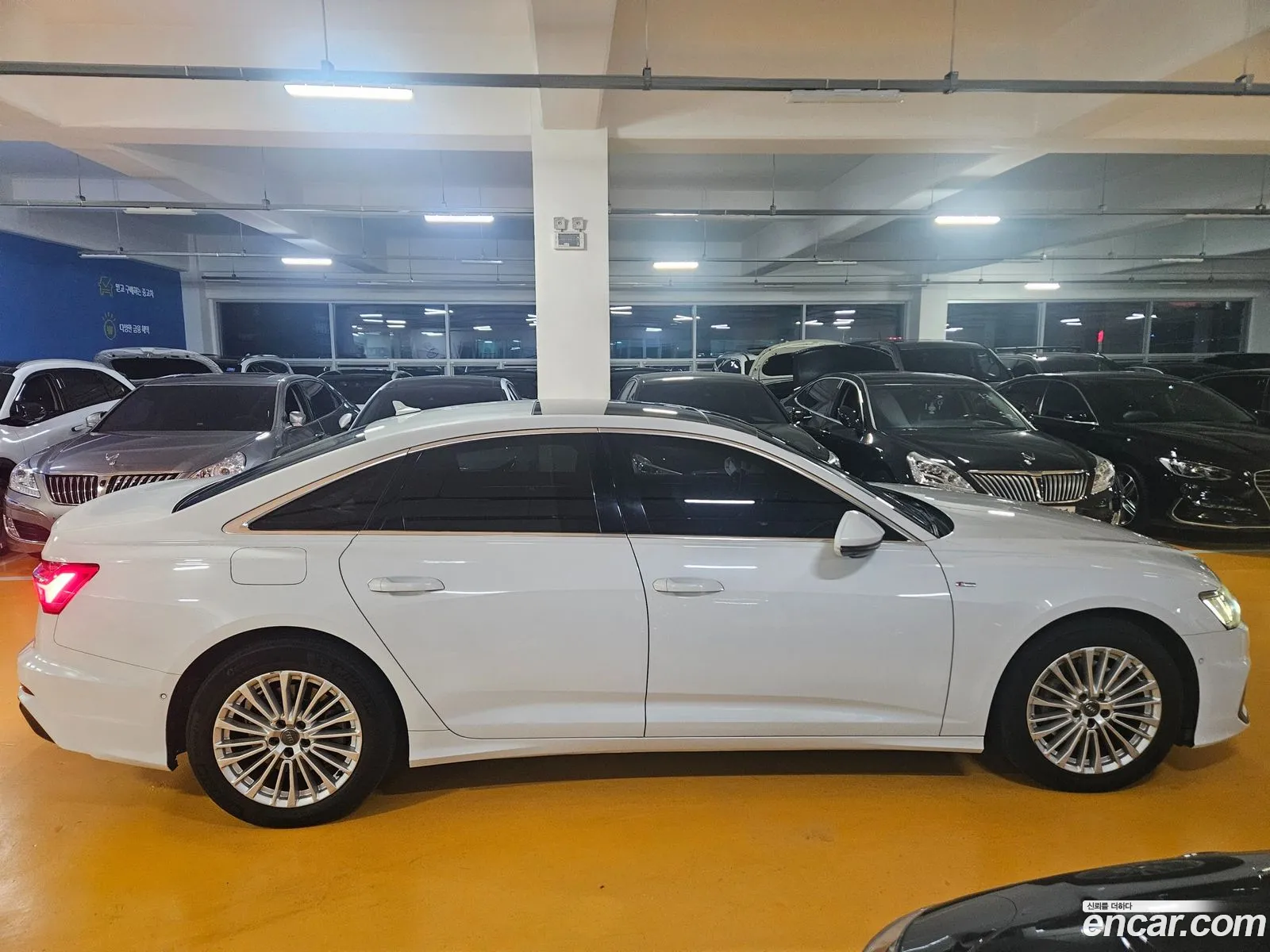 Audi A6 2020 — 2