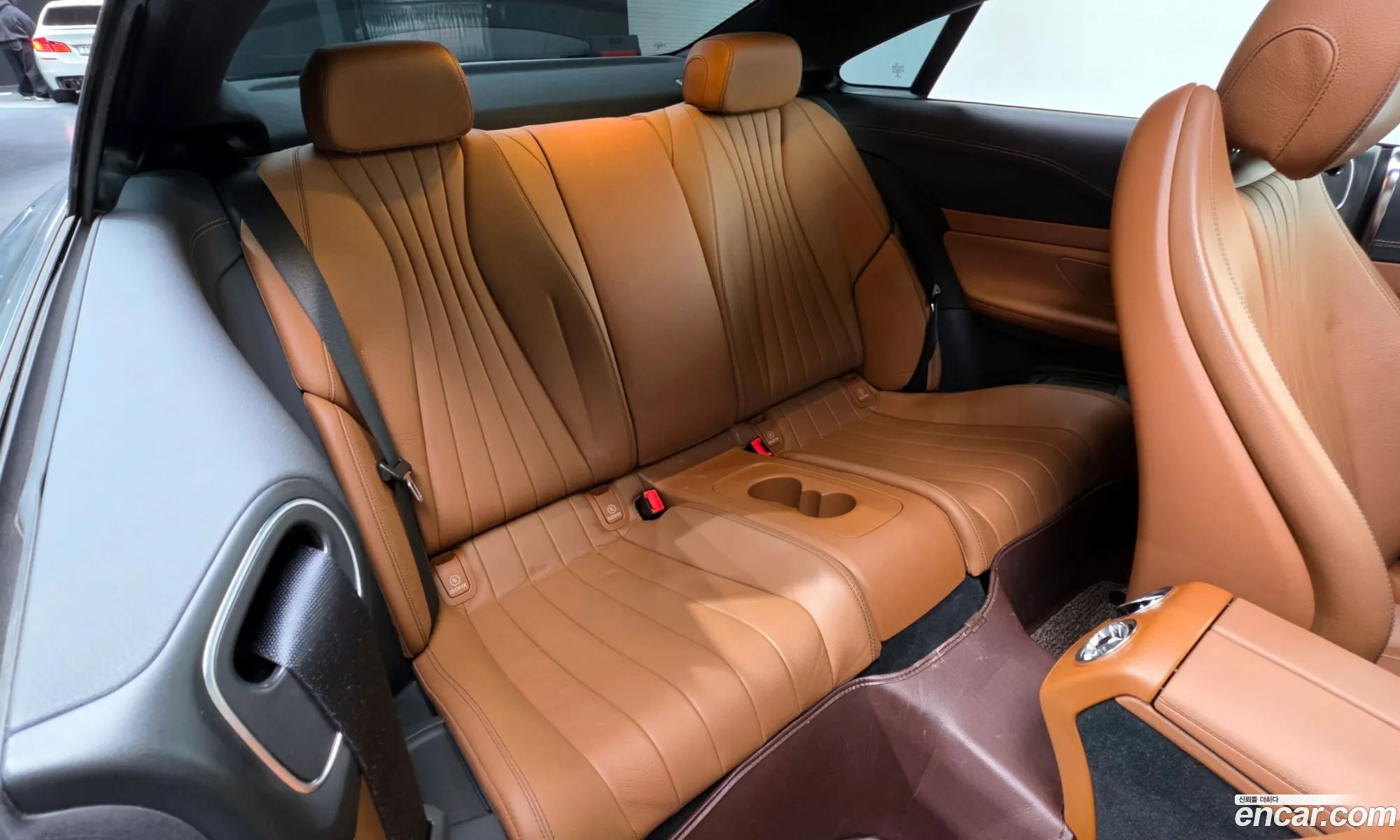 Mercedes-Benz E-Class W213 2019 WDD1J1EB1KF117626 — 8